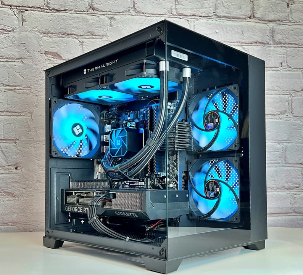 Liquid Cooled RTX 4070 Ryzen 5 5600X 32GB RAM 1TB M.2 Win 11 Gaming PC