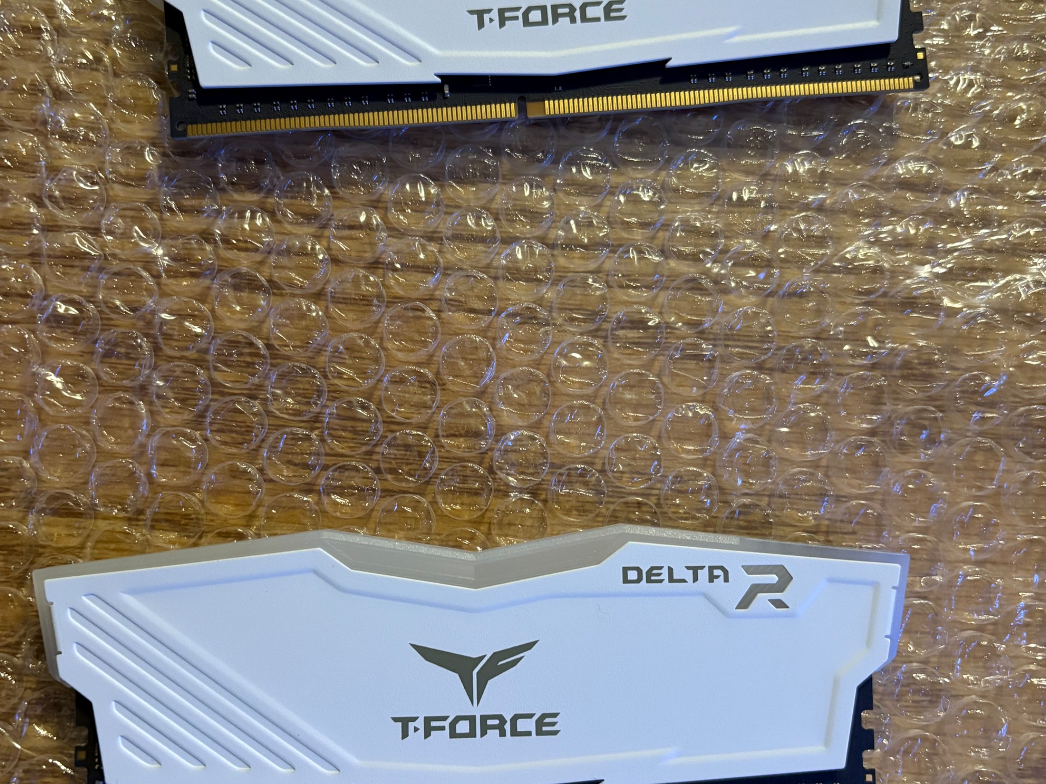 ASUS TUF3 GTX 1660 SUPER GUNDAM OC