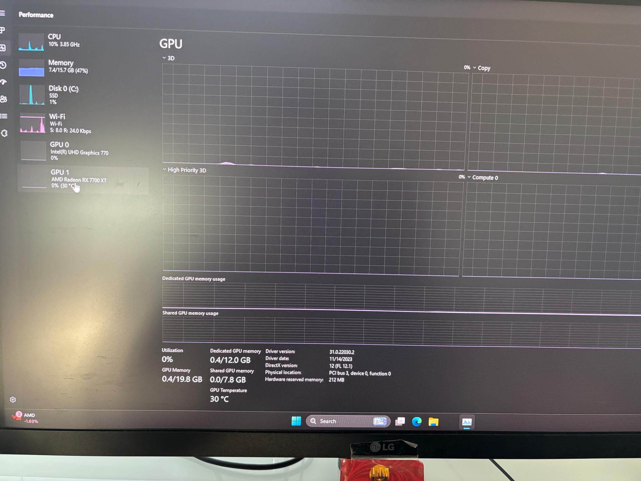 HP OMEN 40L Desktop Gaming Beast - Intel I7-13700,16GB DDR5 5200MHZ,512GB Gen4 SSD,AMD RX 7700XT