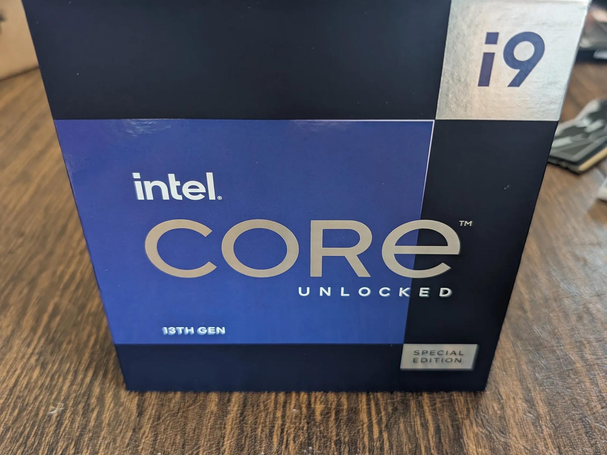 Intel® Core i9-13900KS Processor - IMC BEAST GOLDEN SAMPLE - DDR5 8600mhz