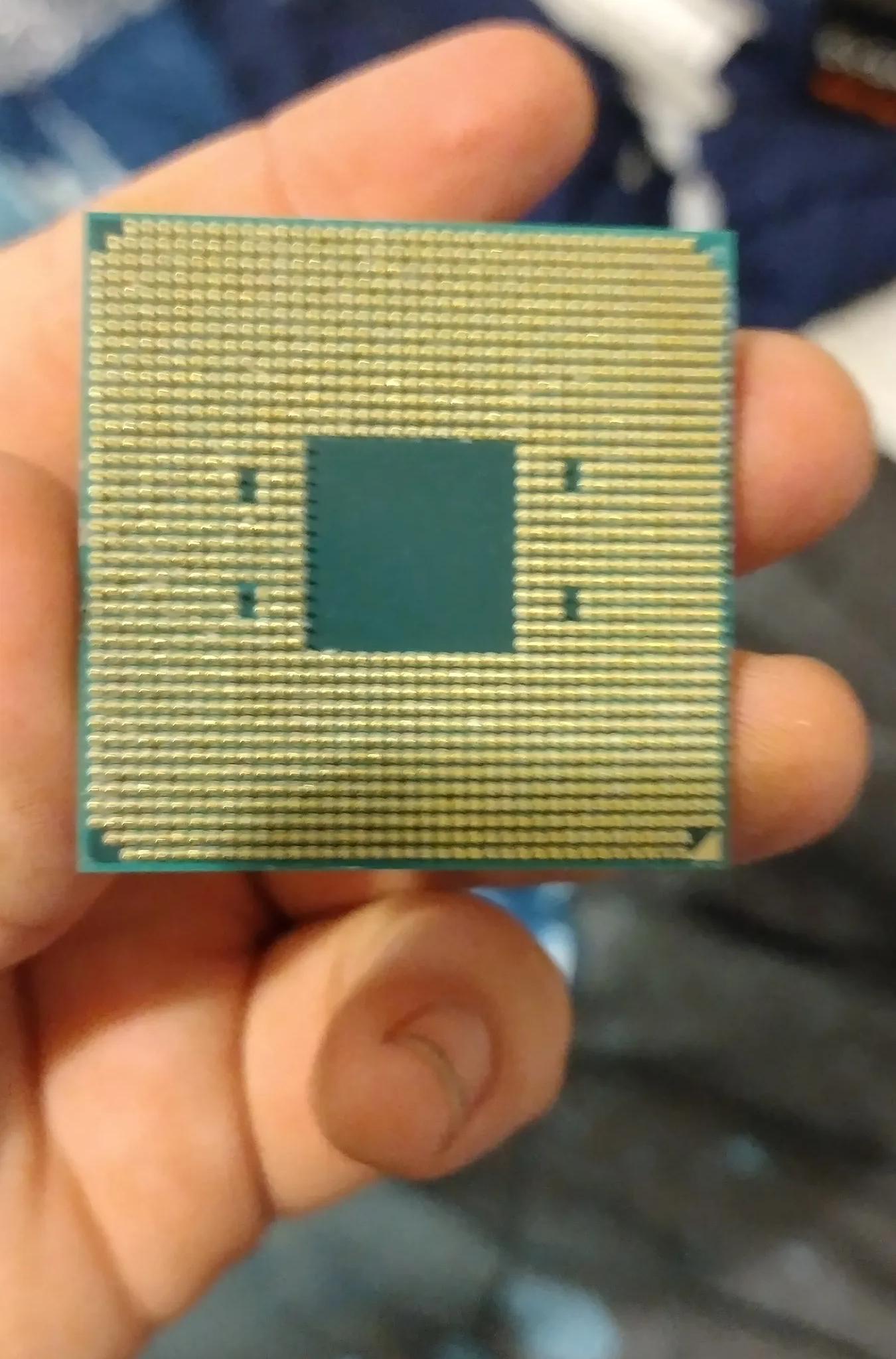 For Sale Ryzen 3 1200 USED/GOOD - comes with optional fan