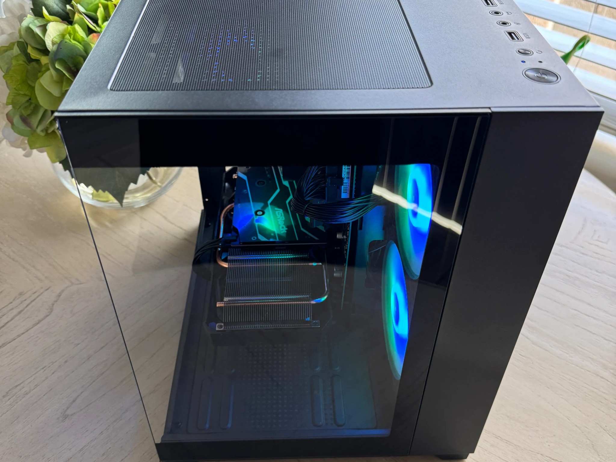 Competitive Gaming Pc - Ryzen 5 / Radeon RX 66008GB / 1tb SSD