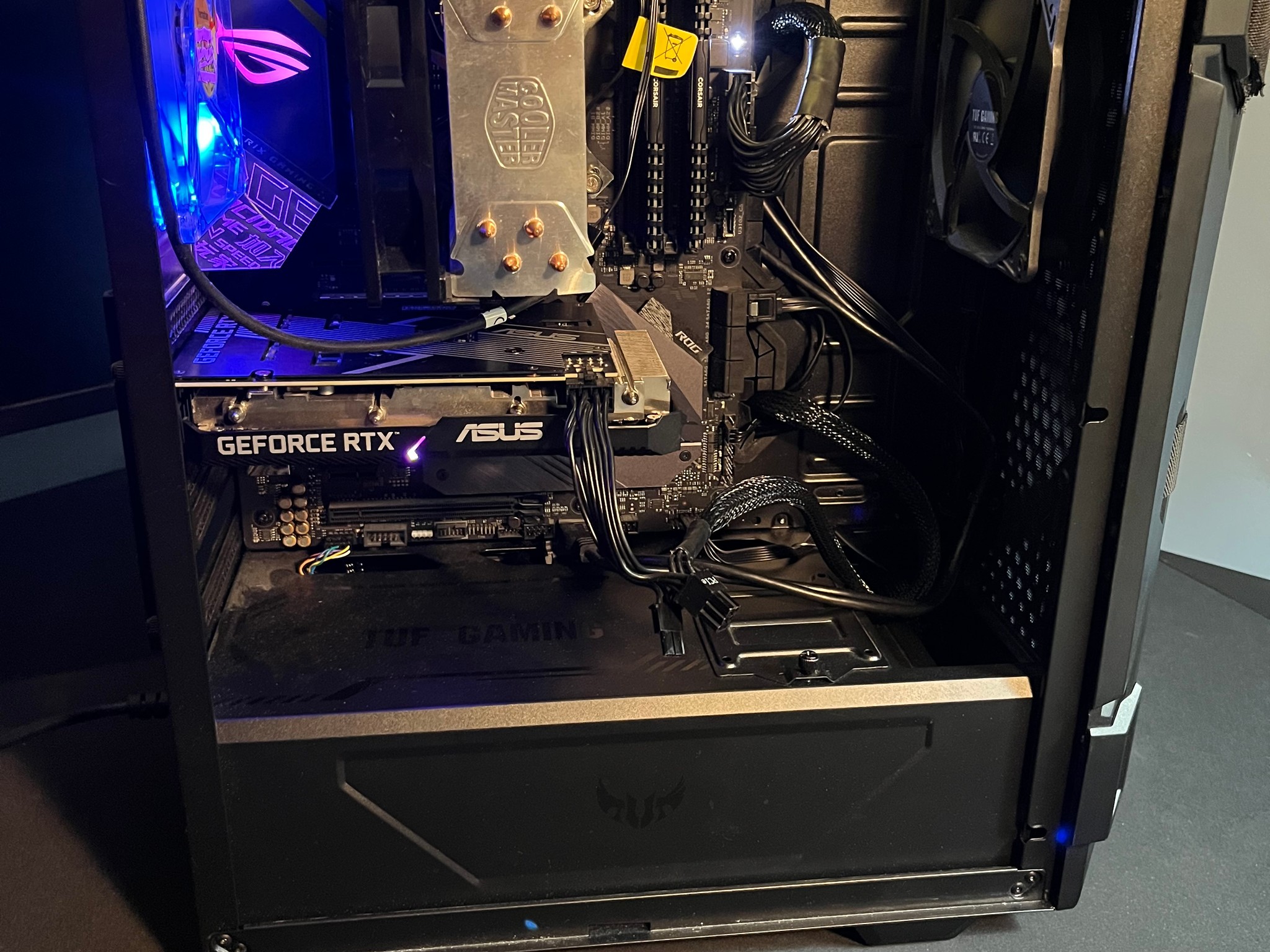 Gaming PC – i9-9900KF |RTX 3060 Ti | ASUS ROG Strix Z390-E | 16GB RAM | 500GB SSD | 2TB Hard drive