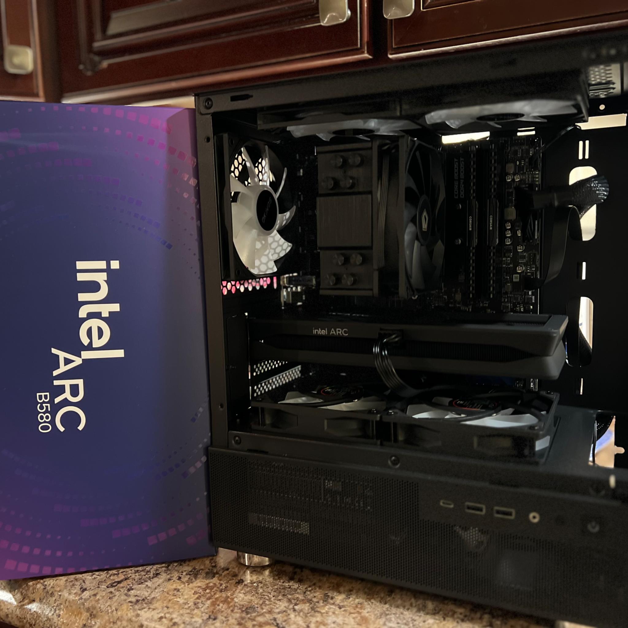 Team Blue 💙 Ryzen 7 5700x/Intel Arc B580 12 GB/32 GB DDR4/1.5 TB/All new parts!