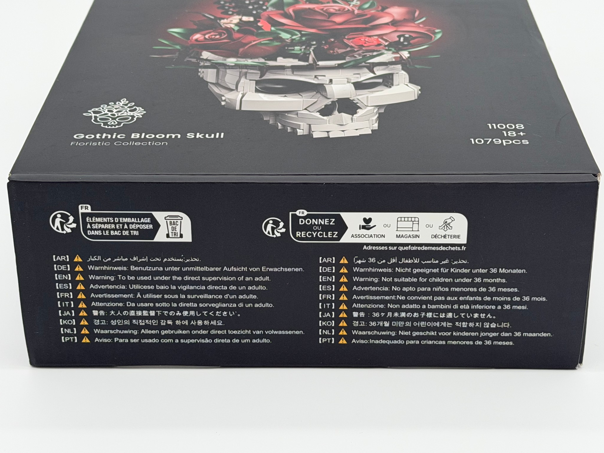SupreOwls Gothic Skull Red Rose Bouquet Building Block Set – Sealed Retail Box
