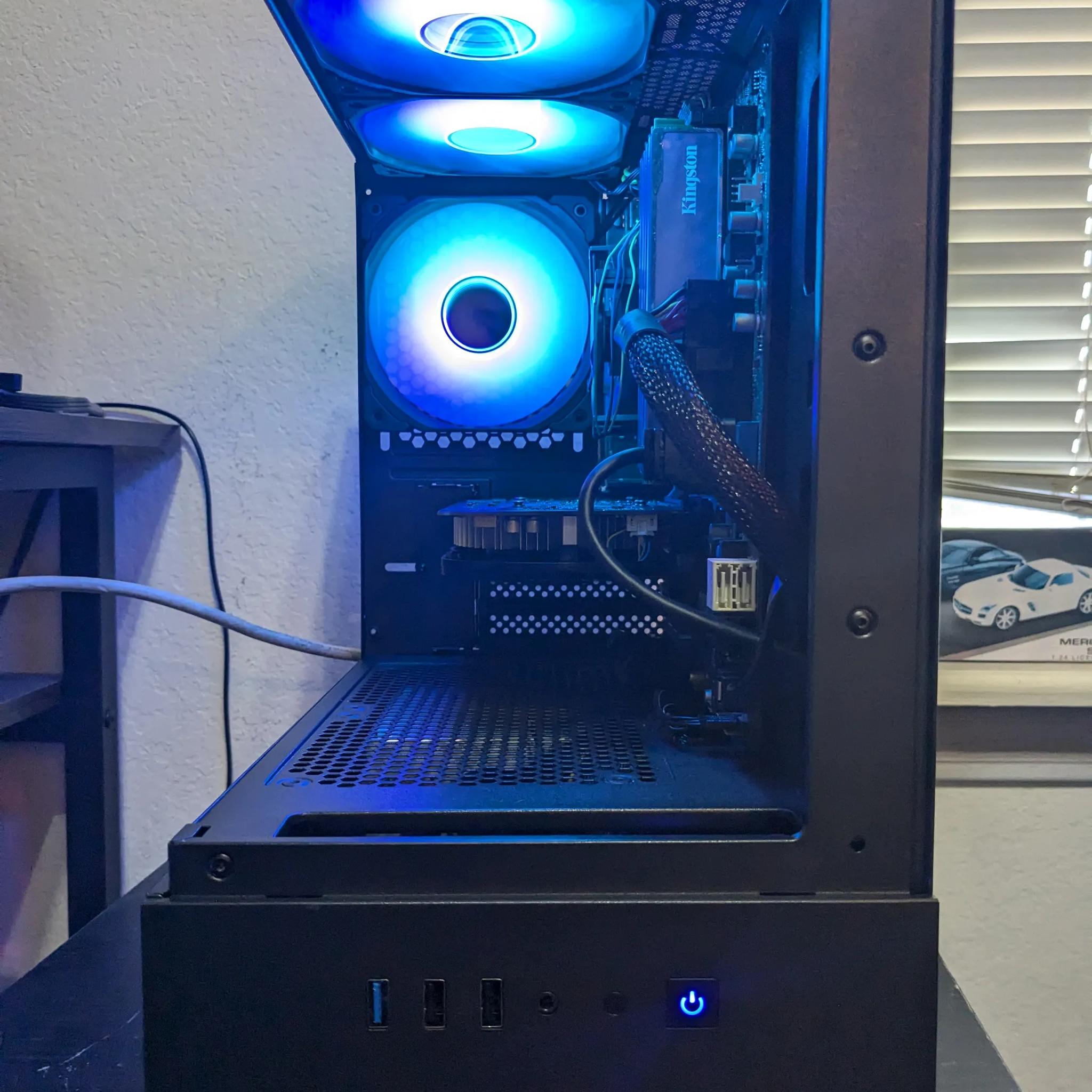 90 FPS Fortnite | 180 Day Warranty | RGB, WiFi, Xeon E3 (i7-2600S), GTX 1050 TI, 500GB SSD, Win10