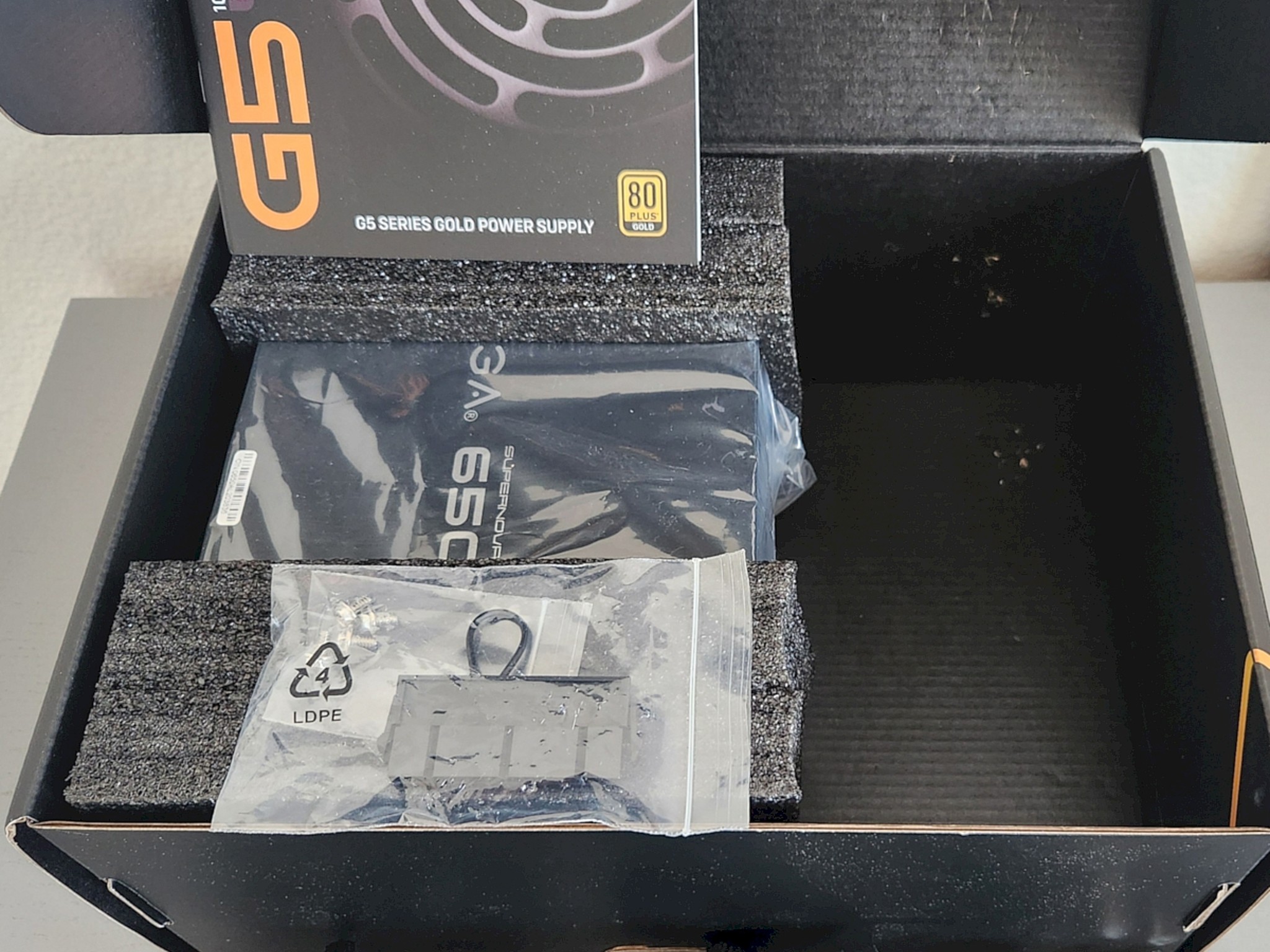 EVGA SuperNova 650 G5 80 Plus Gold 650W Fully modular PSU