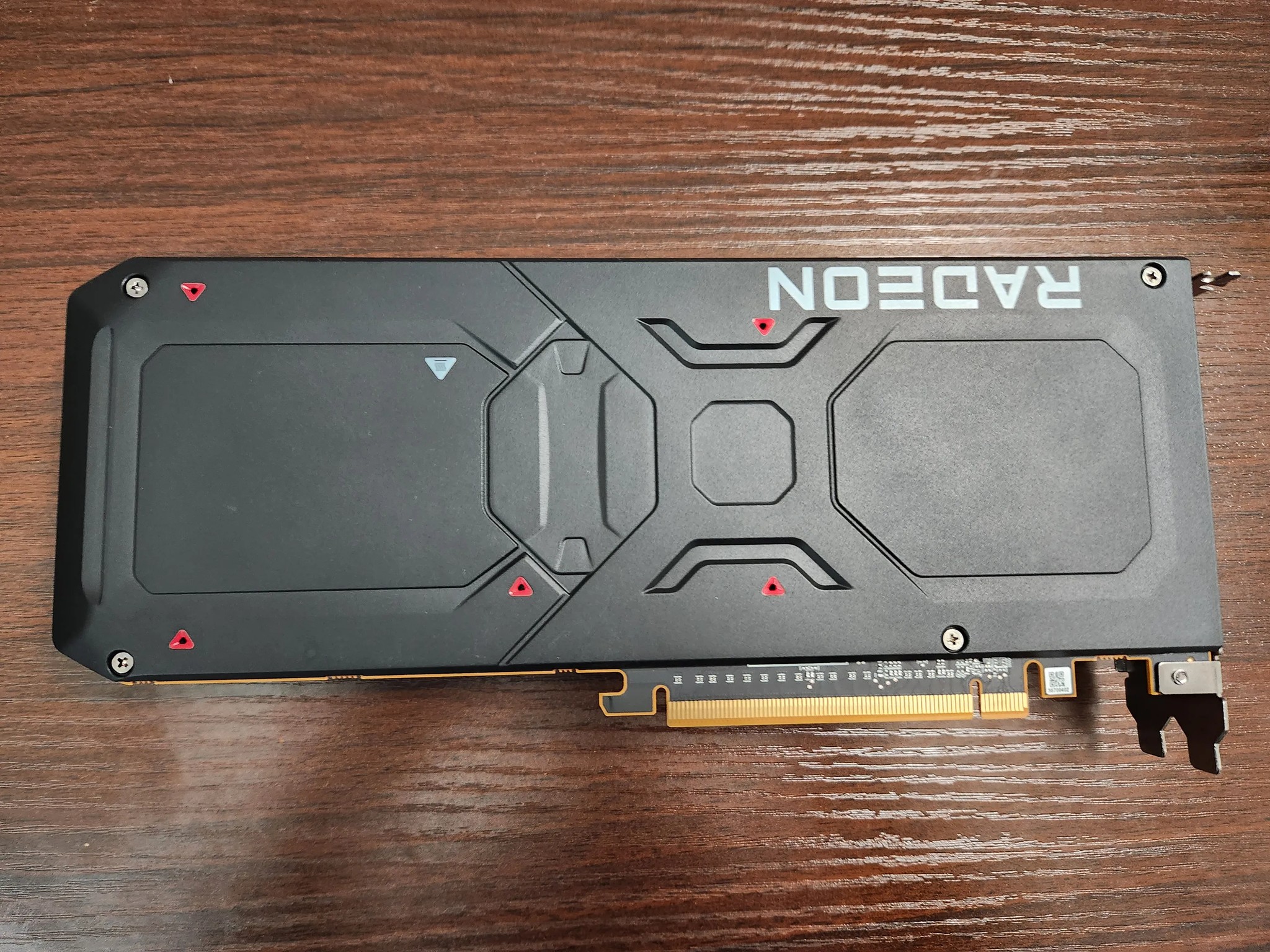 Like New/Open Box: AMD RX 7800XT - 16 GB GDDR6