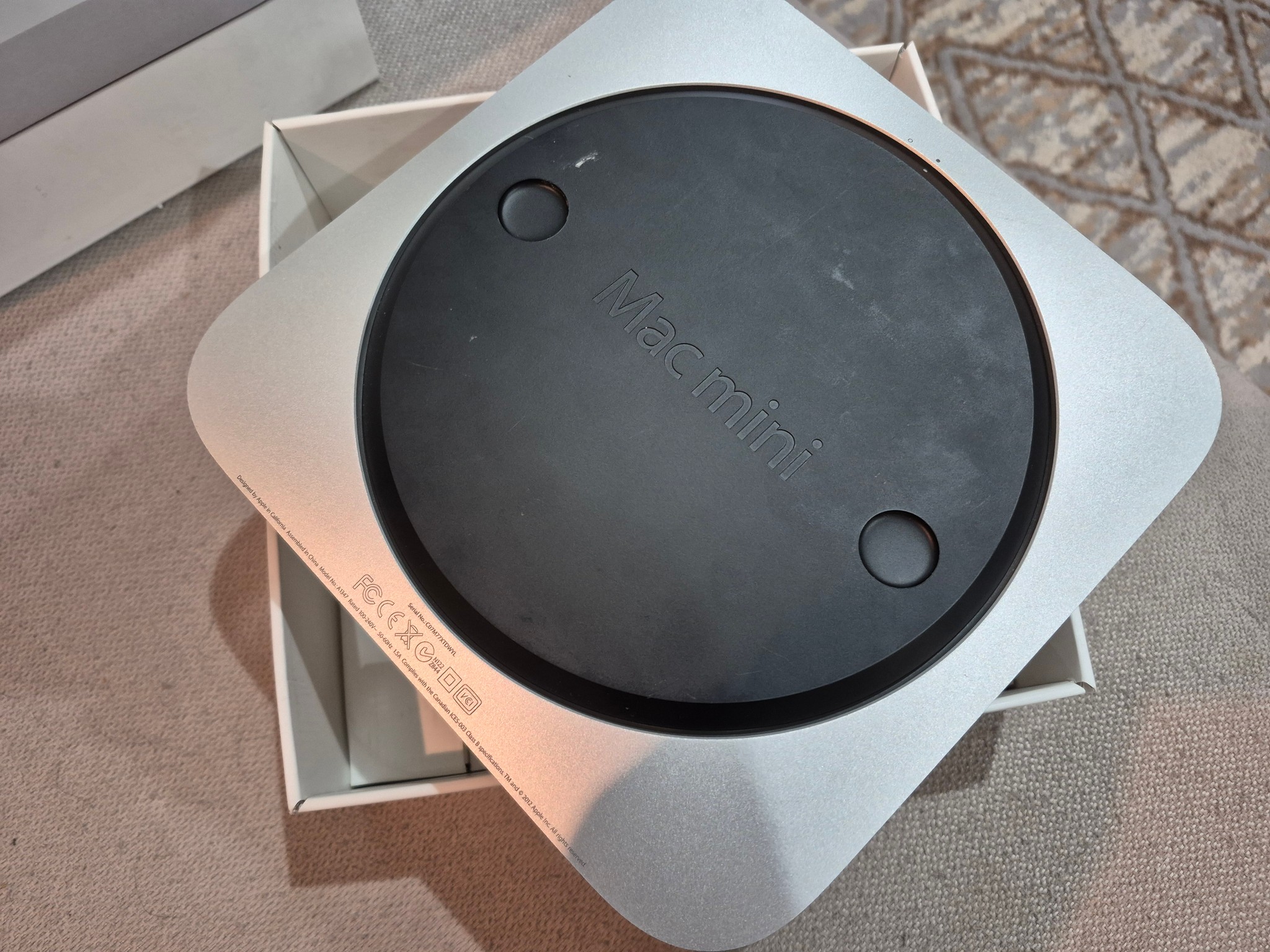 2012 Mac Mini | Manjaro Linux | i5-3210M, 4GB RAM, 500GB HDD