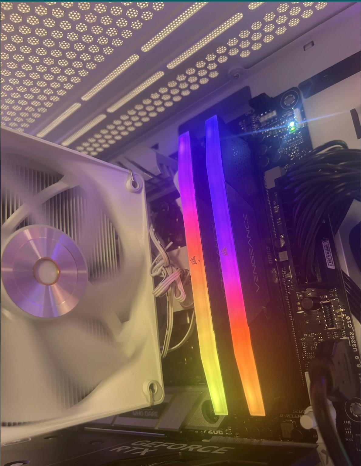RTX 5060 Ti🥶🧊//Light Valley// - Ryzen 7 5800XT, RTX 5060 Ti 8GB, 32GB RAM, 1TB SSD🥶🧊