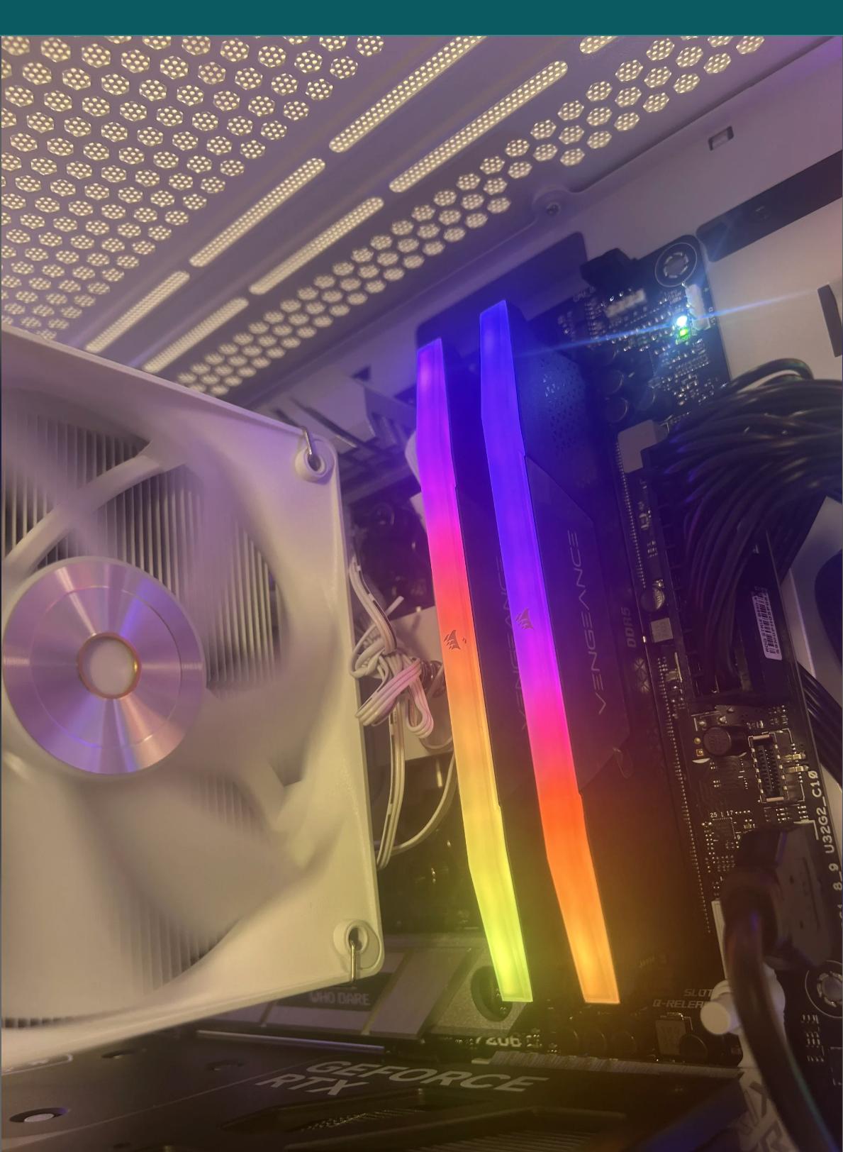RTX 5060 Ti🥶🧊//Light Valley// - Ryzen 7 5800XT, RTX 5060 Ti 8GB, 32GB RAM, 1TB SSD🥶🧊