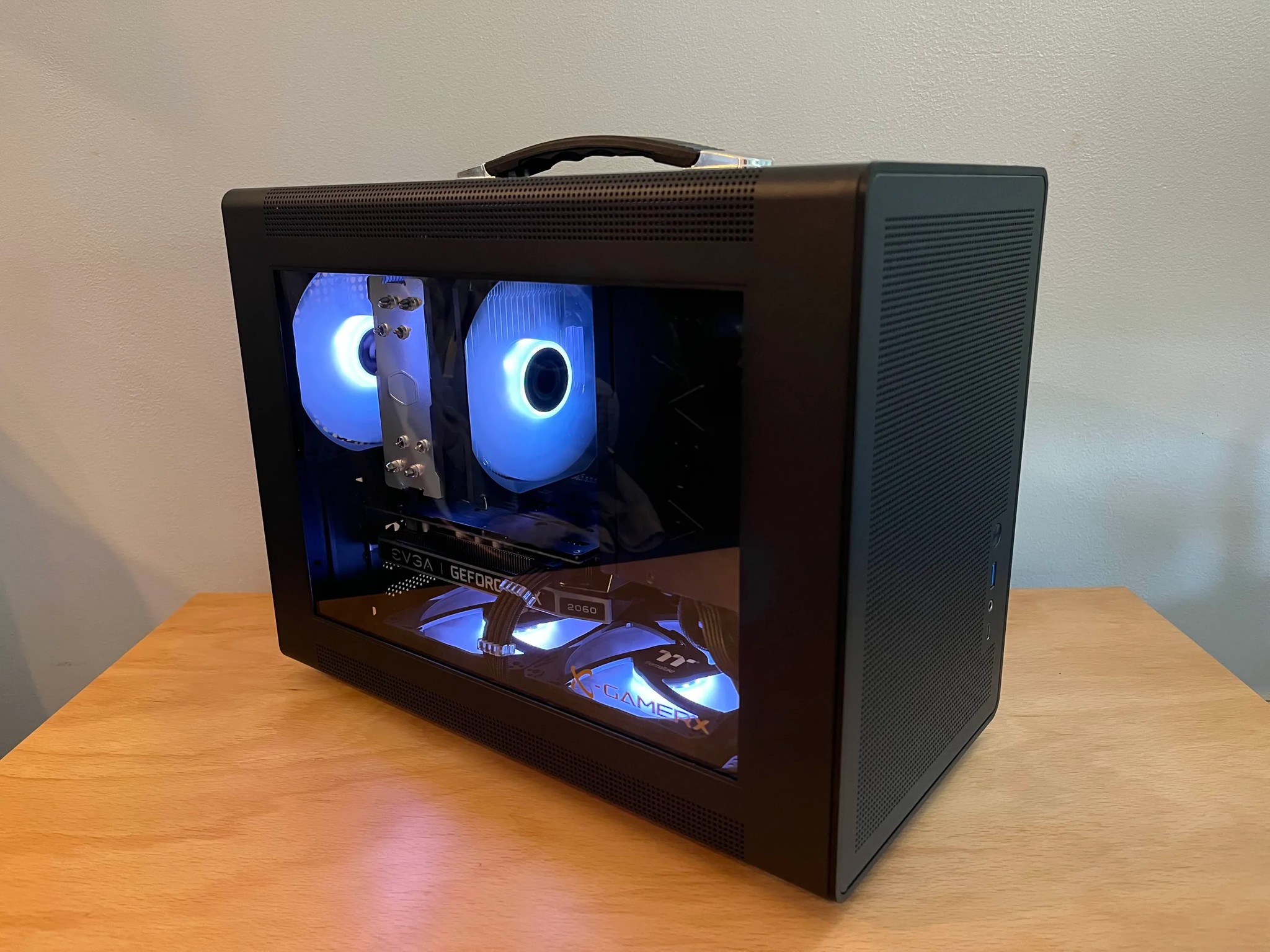 | RTX 2060 | Ryzen 7 3700X | 32GB DDR4 | 1TB Gen 4 NVMe | Windows 11 Pro | Portable Mini mATX PC