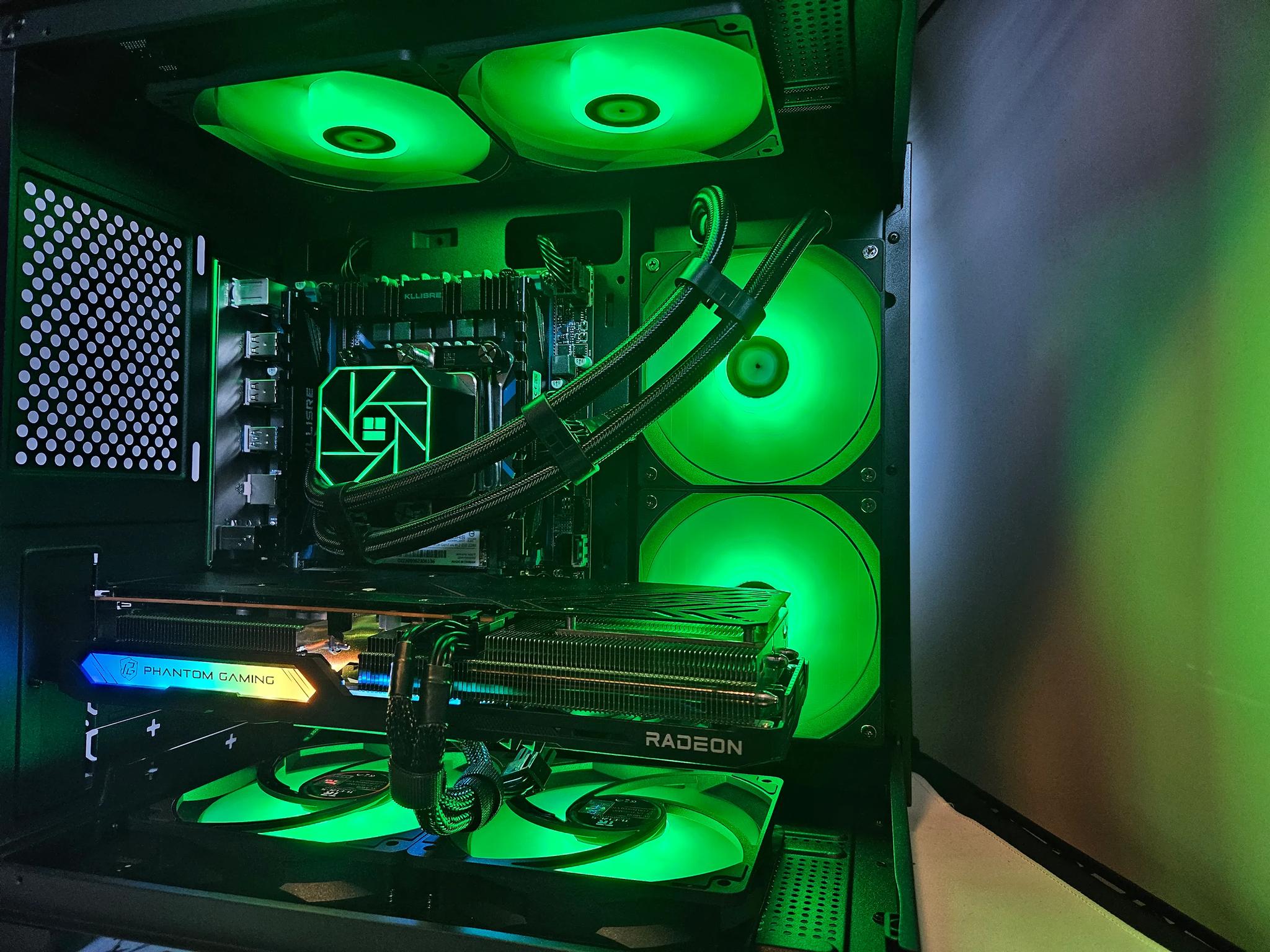 Dark Side Liquid cooled Intel 14 core / 16GB DDR4 / 512GB SSD / RX 7600