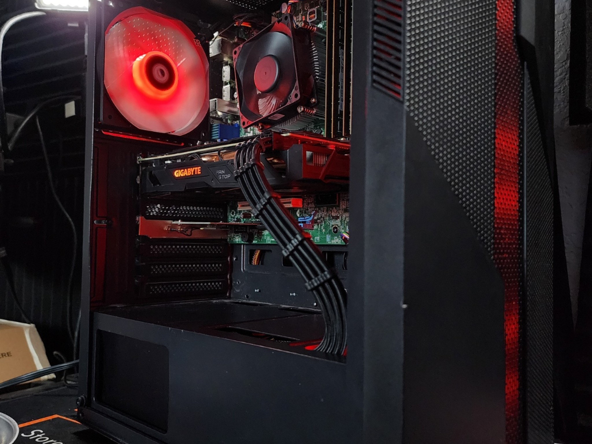 Gaming PC - RX 570 - Intel E3 1230
