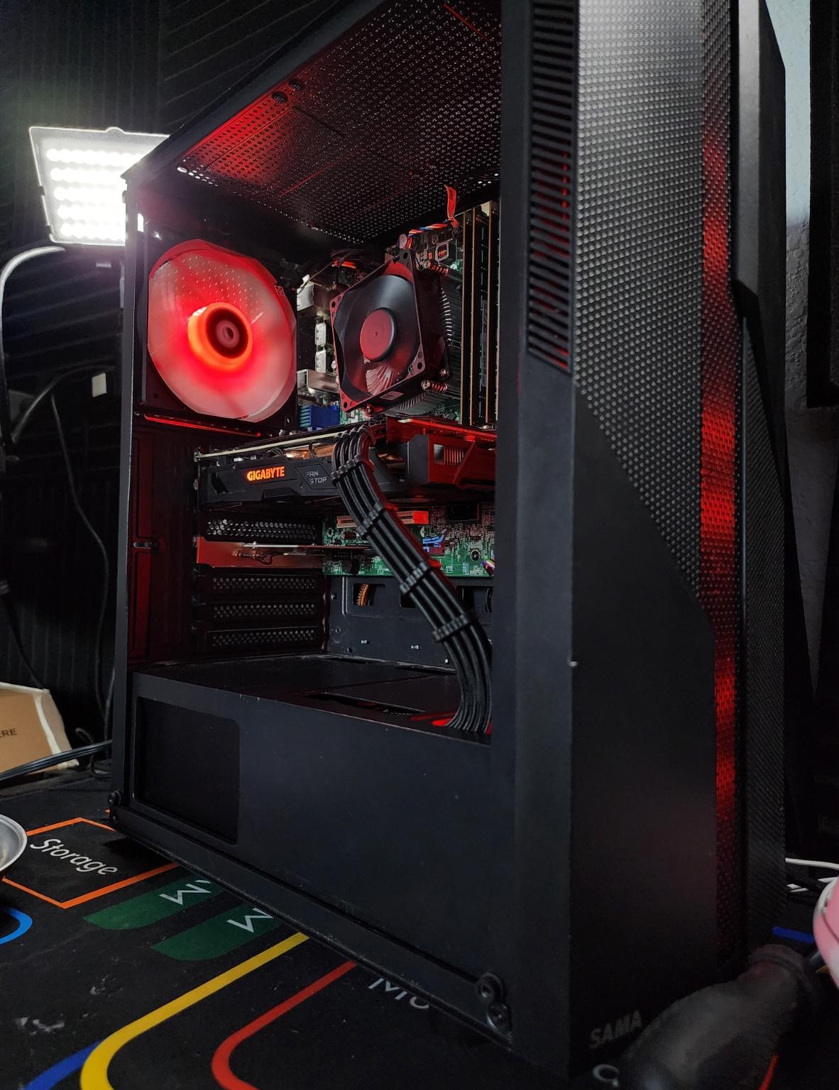 Gaming PC - RX 570 - Intel E3 1230