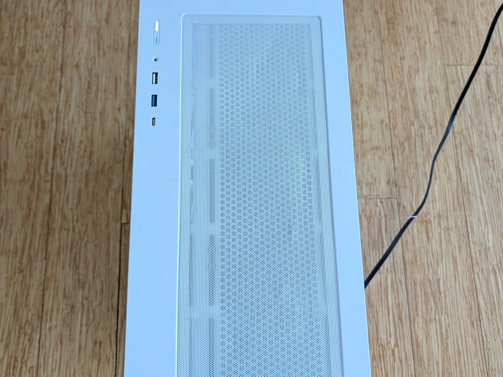 Custom RTX gaming PC | RTX 2060 12GB | R7 3700X | 16GB DDR4 | 1TB NVME | AIO |