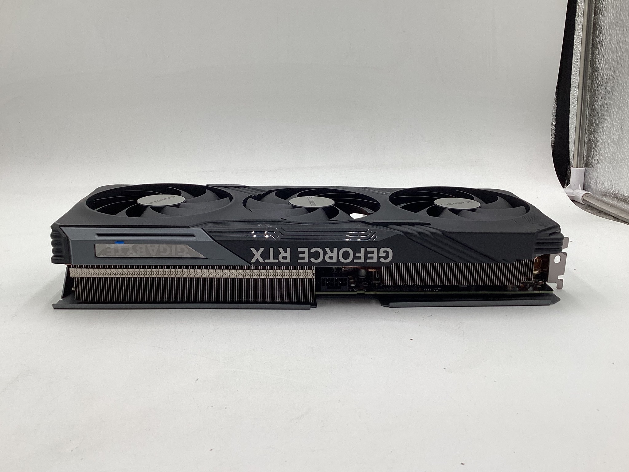GIGABYTE GeForce RTX 4070 WINDFORCE OC V2 12G Graphics Card