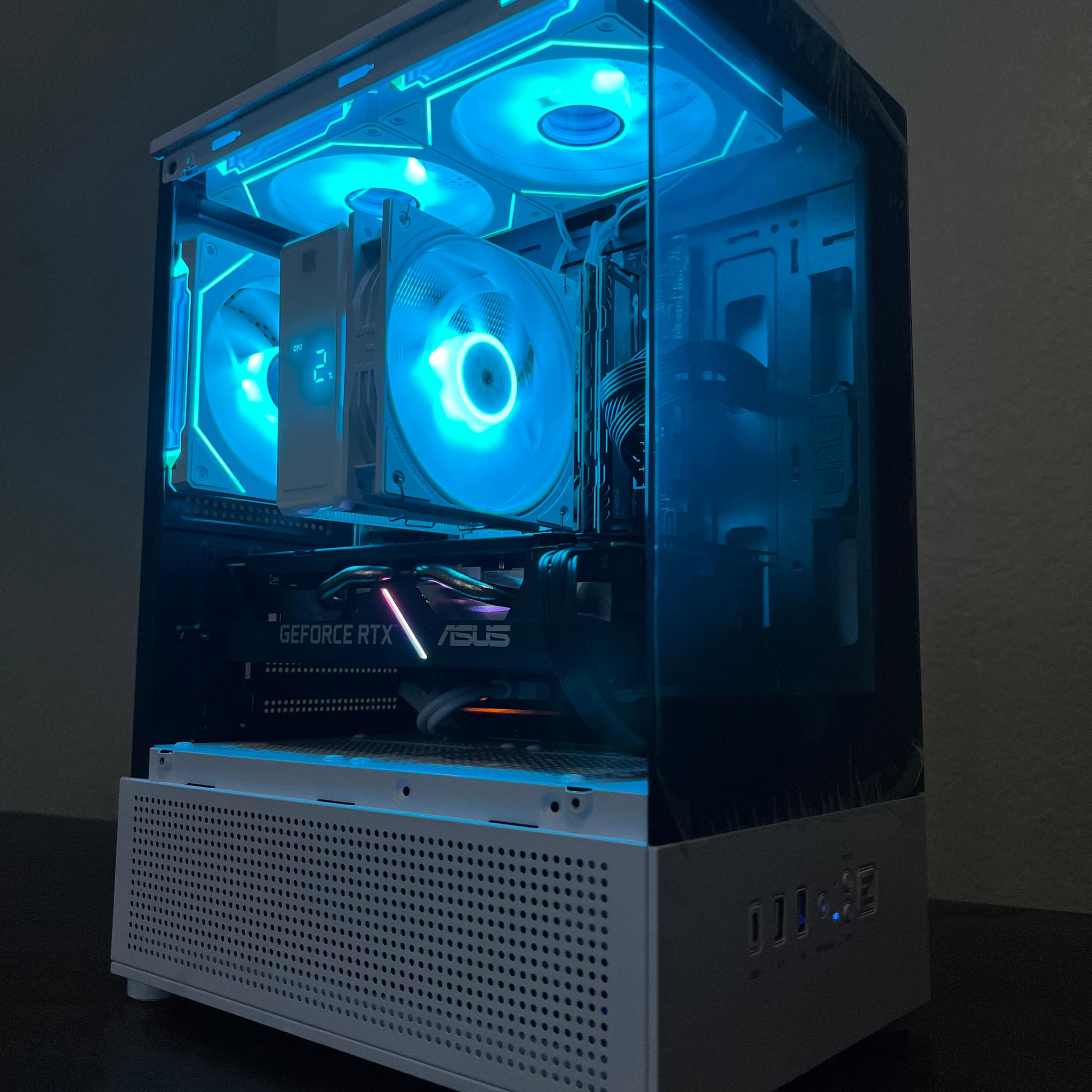 Custom White Gaming PC | i7 8700 | RTX 2060 | 16GB Crucial Ballistix RAM | 512GB SSD