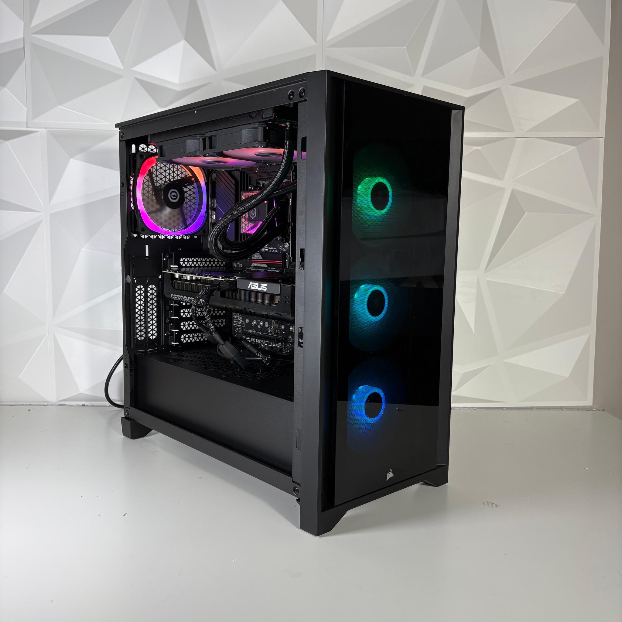 //High-end Gaming PC// - i7 14700KF, RTX 5070, 16GB DDR5, 1TB SSD by EXTPC