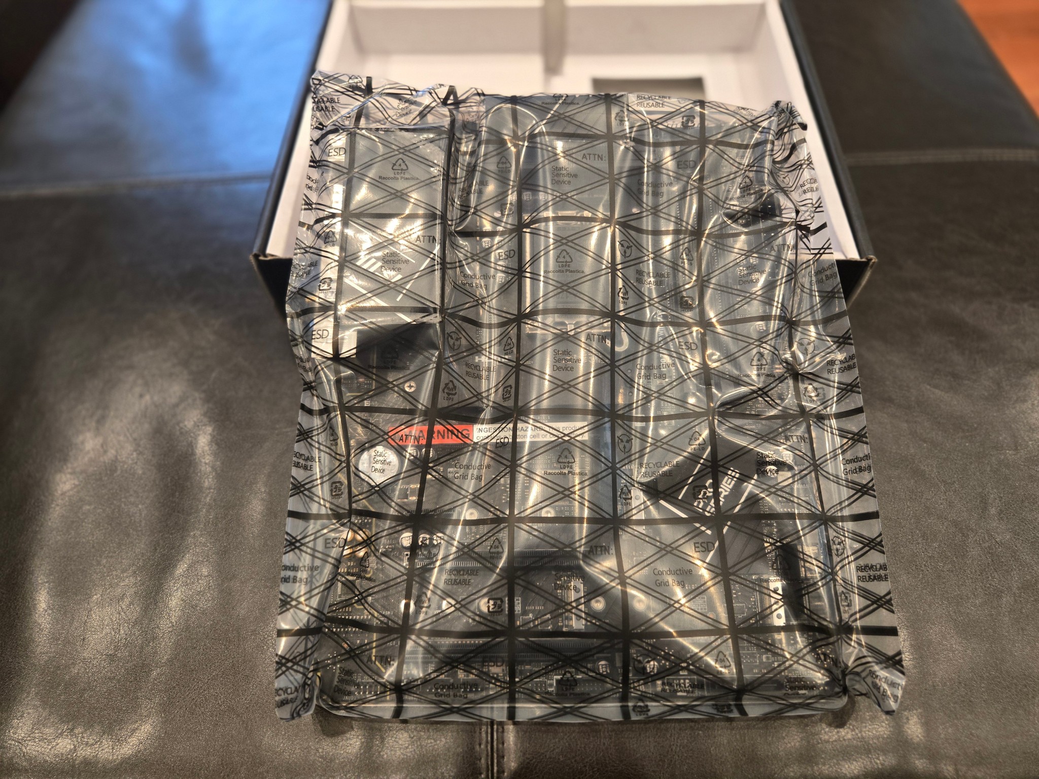 MSI Pro Z790-P WiFi DDR4