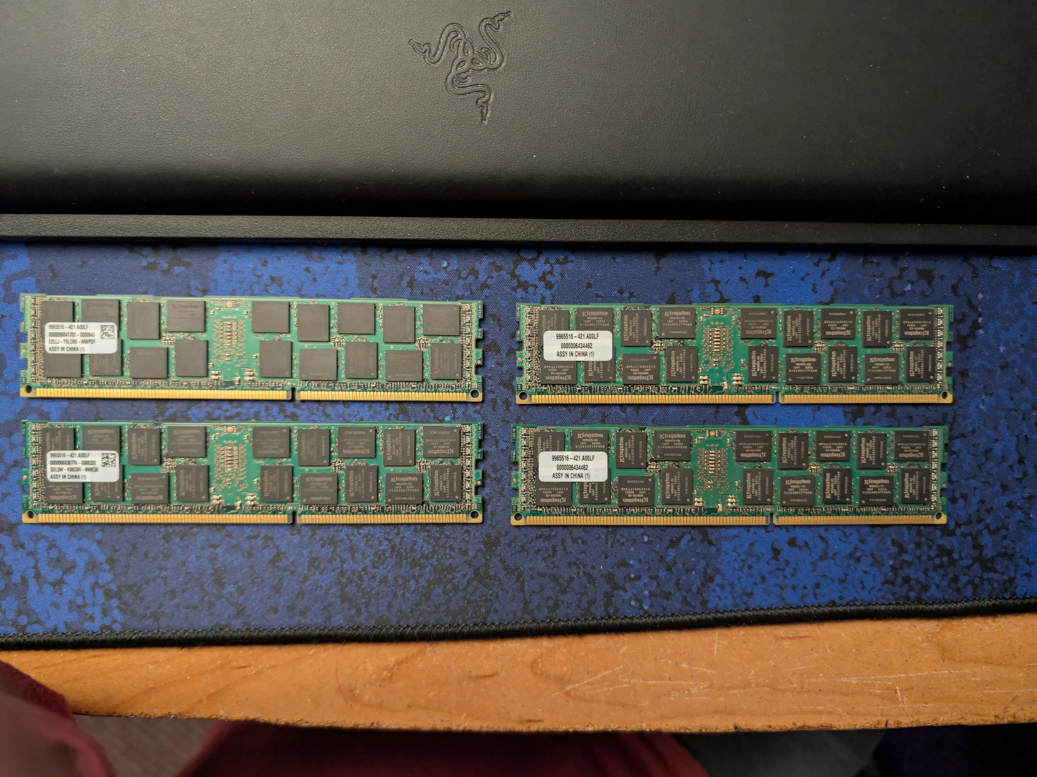 Kingston ECC DDR3 RDIMM - 4x16GB - 1600MHz
