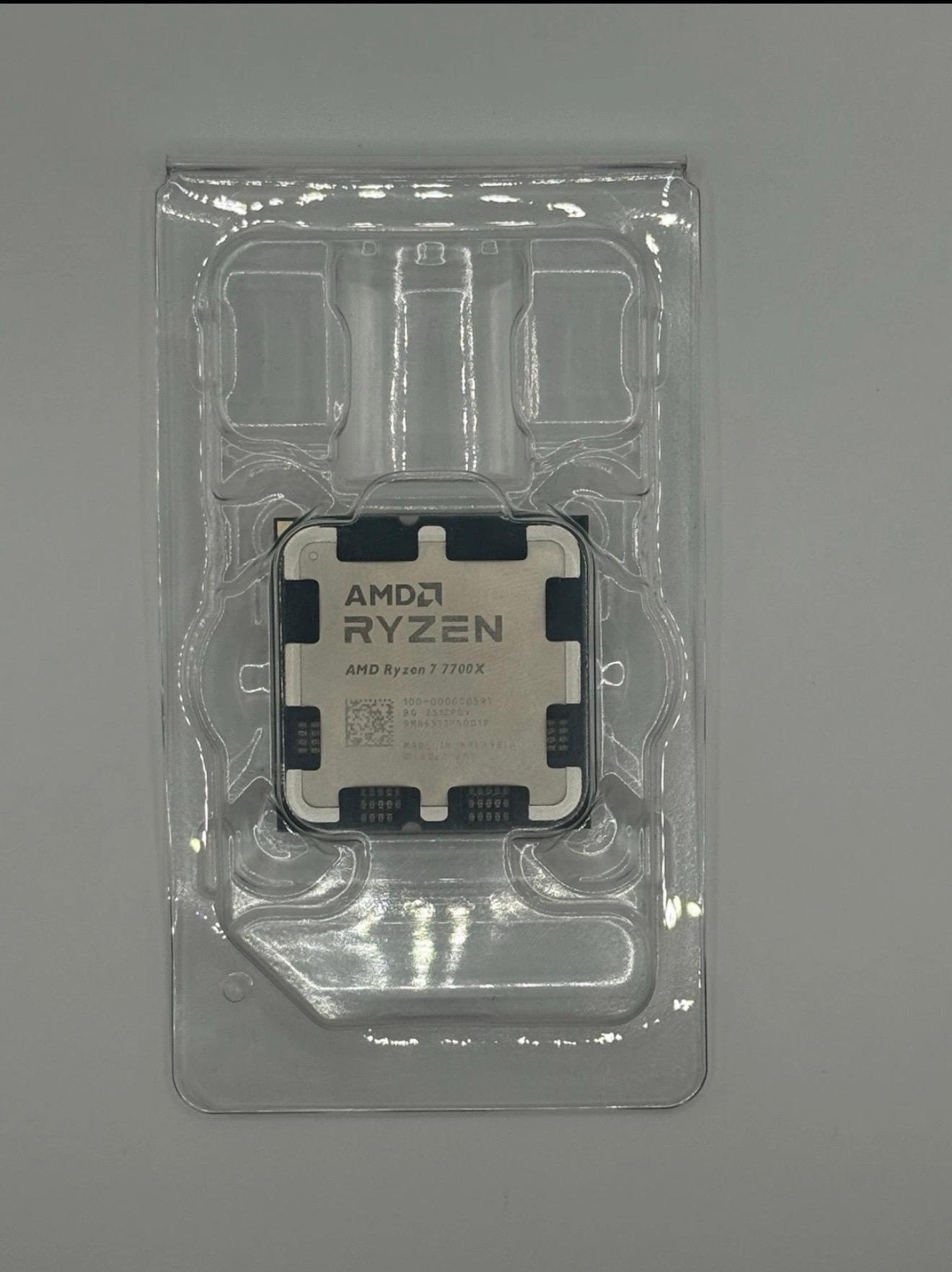 AMD Ryzen 7 7700X