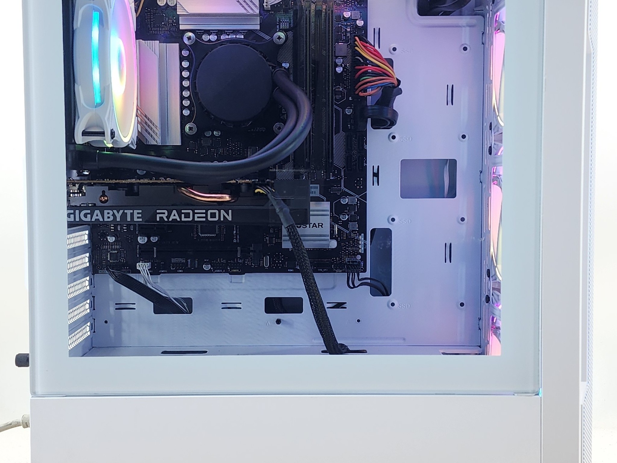 Gaming PC i5-10400F 16GB RAM 500GB SSD RX 6500 XT 4GB Windows 11 Computer