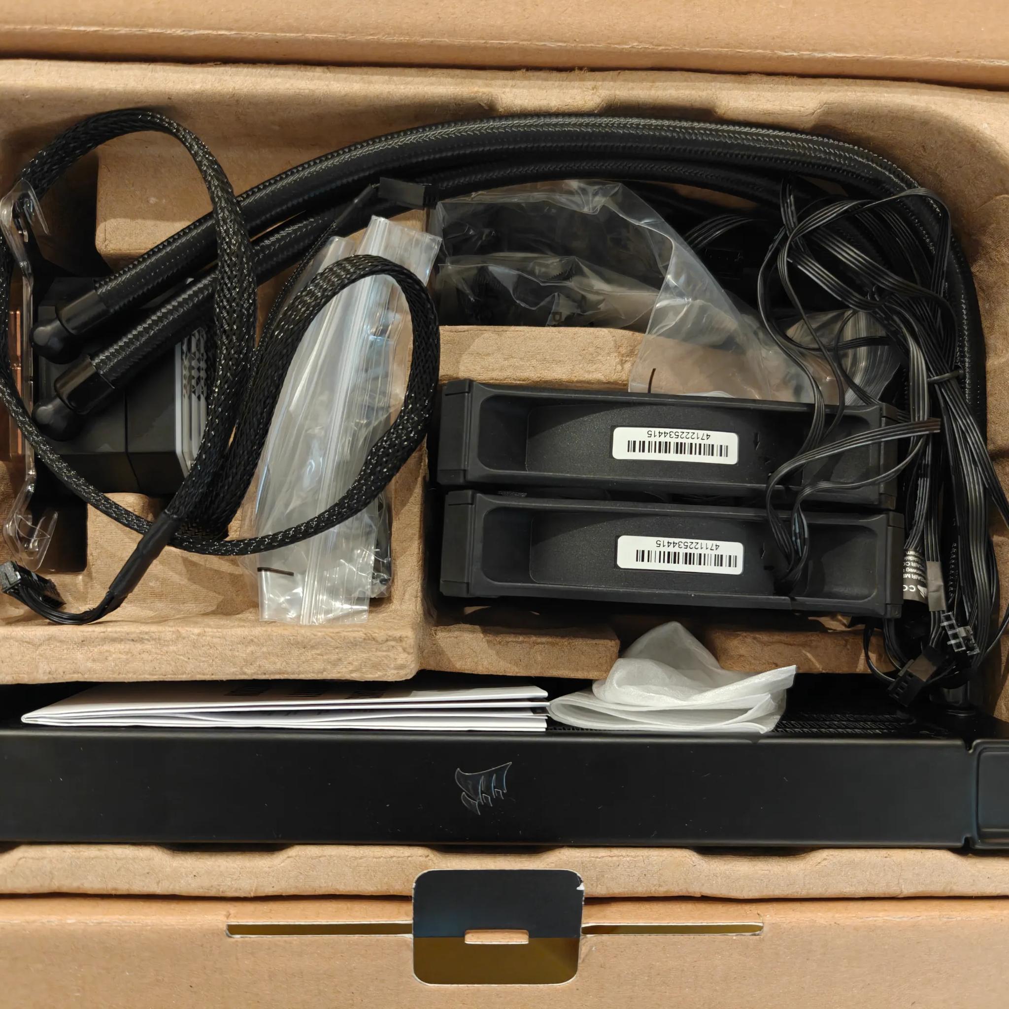Corsair iCUE H100i ELITE CAPELLIX XT Liquid CPU Cooler Black - CW-9060068-WW