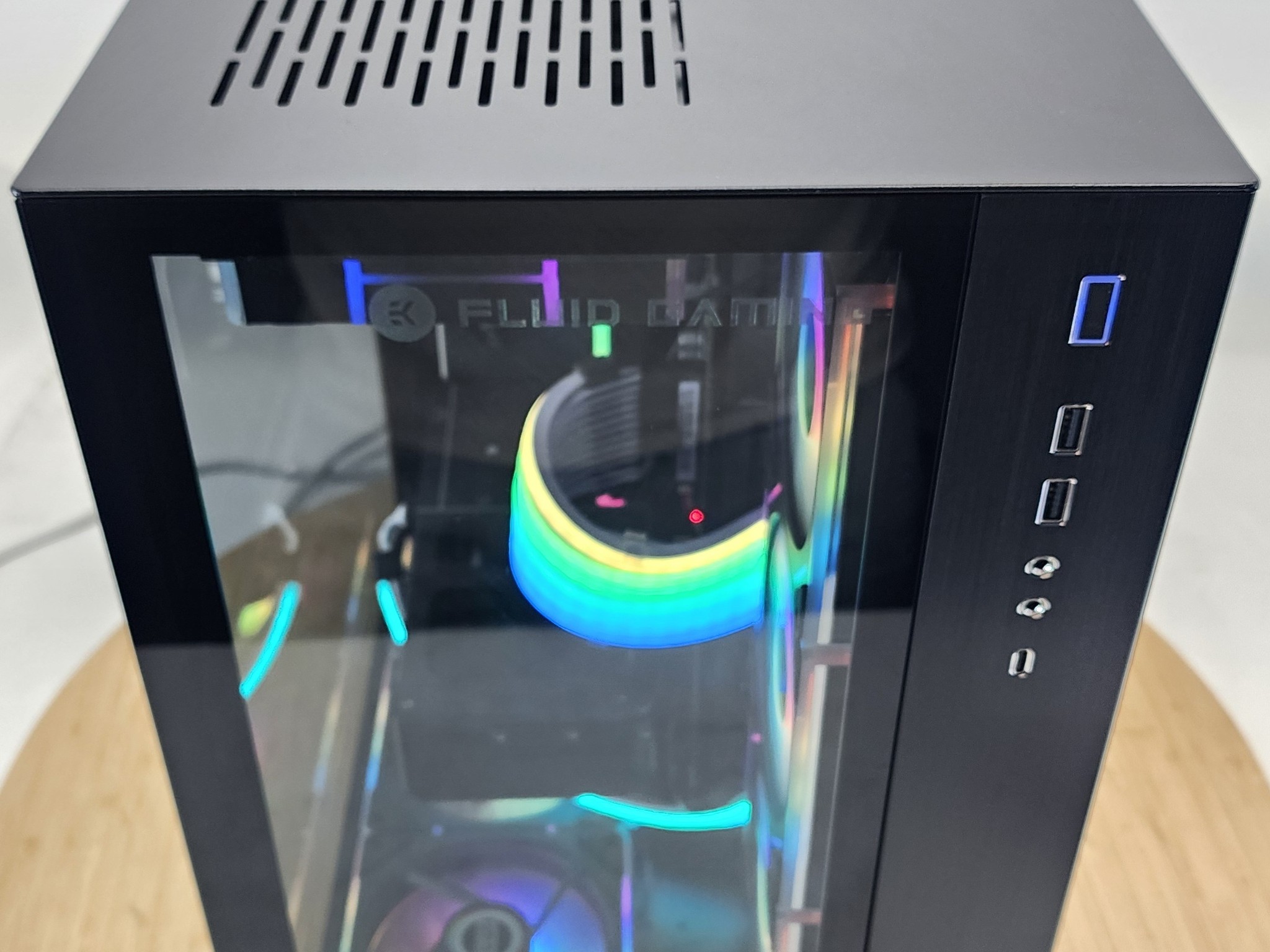 Gaming PC Ryzen 7 7800X3D 16GB RAM 1TB SSD RTX 5060 Ti 16GB Windows 11 Computer