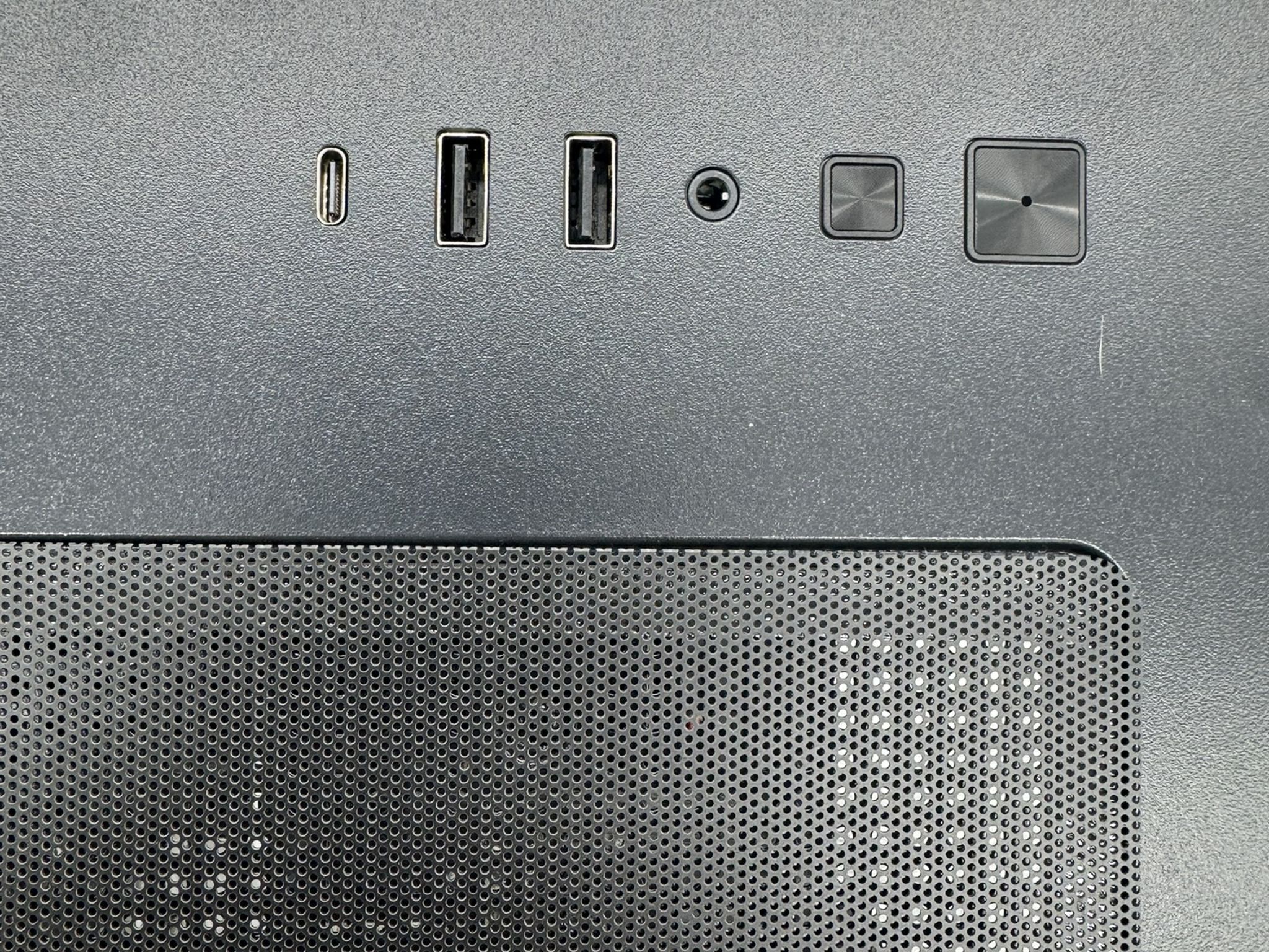 1080p Budget Baddie | GTX 1660 Ti | Ryzen 5 5500 | WIFI