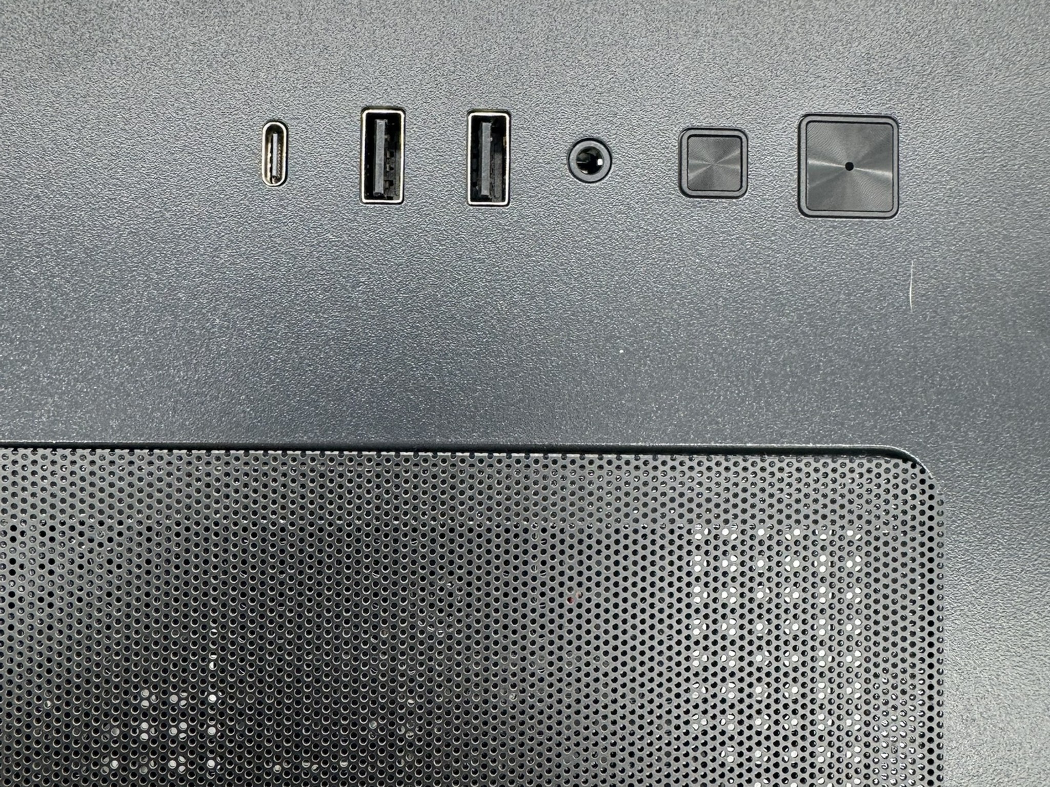 1080p Budget Baddie | GTX 1660 Ti | Ryzen 5 5500 | WIFI