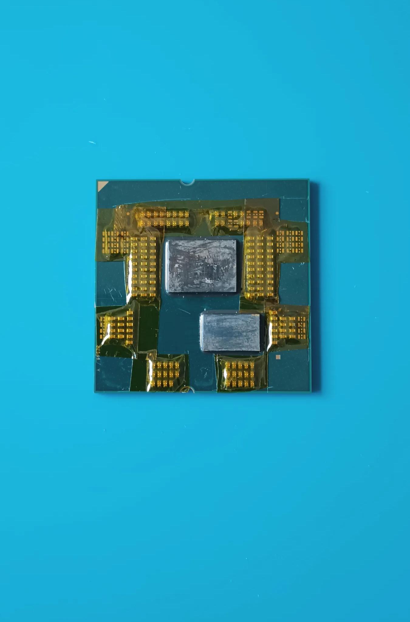 AMD Ryzen 7 7800X3D *see description*