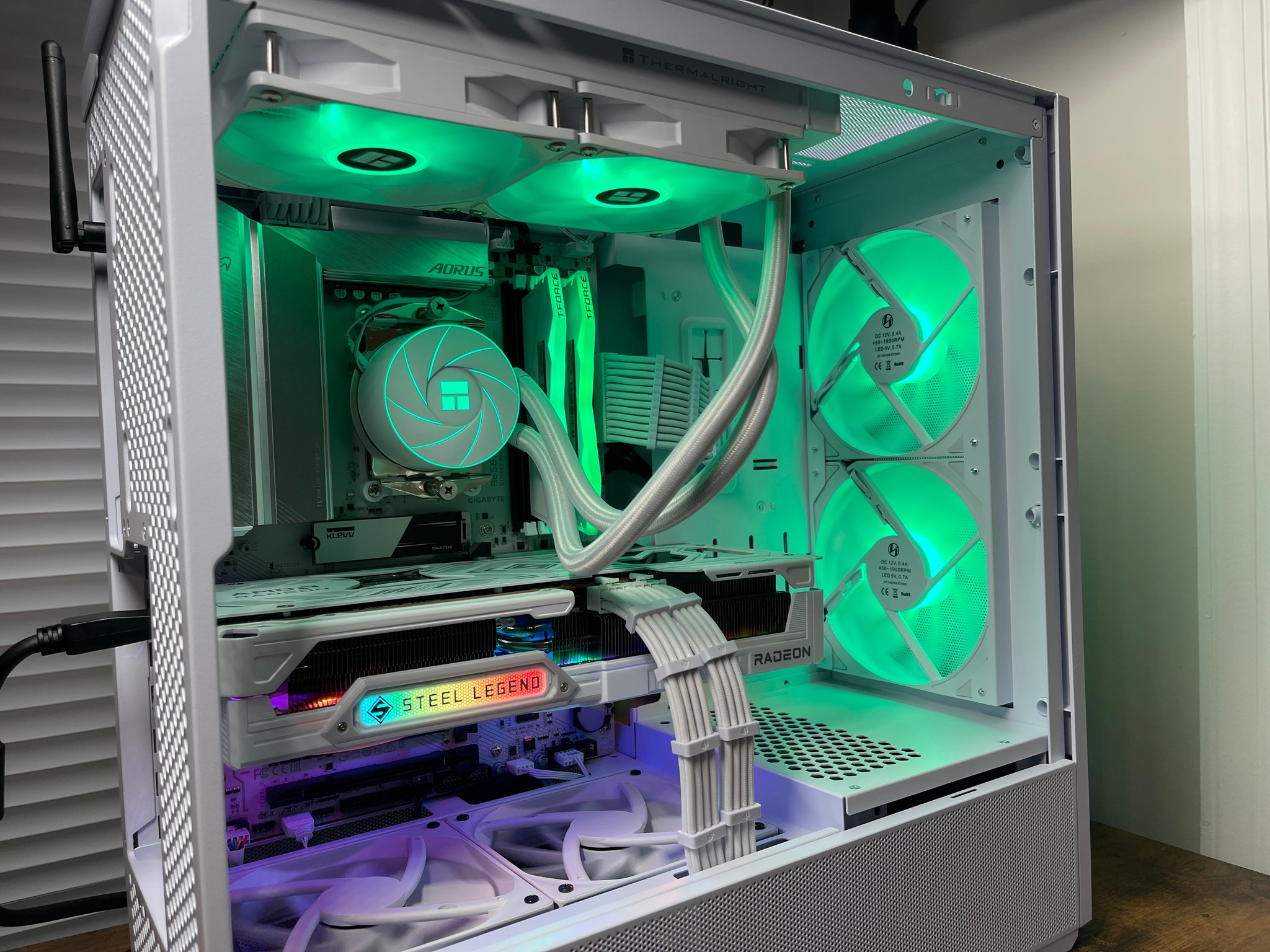 ❄️ICE KING❄️7600X3D❄️9070 XT 16GB❄️1TB