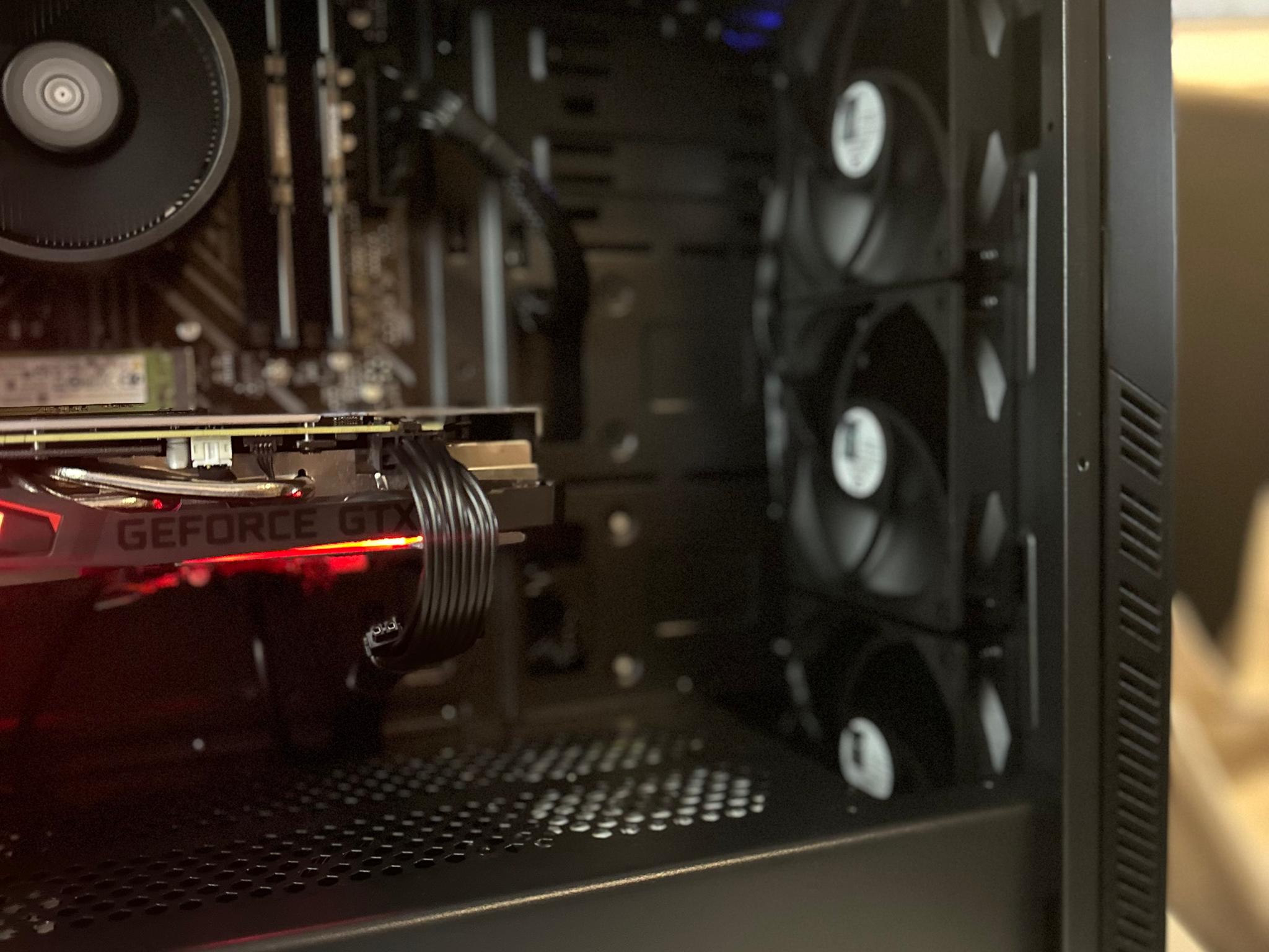 ⚫️ Stealth ⚫️ 1660 Ti | Ryzen 5 3600 | 16GB 3600Mhz RAM | 1.4TB Storage
