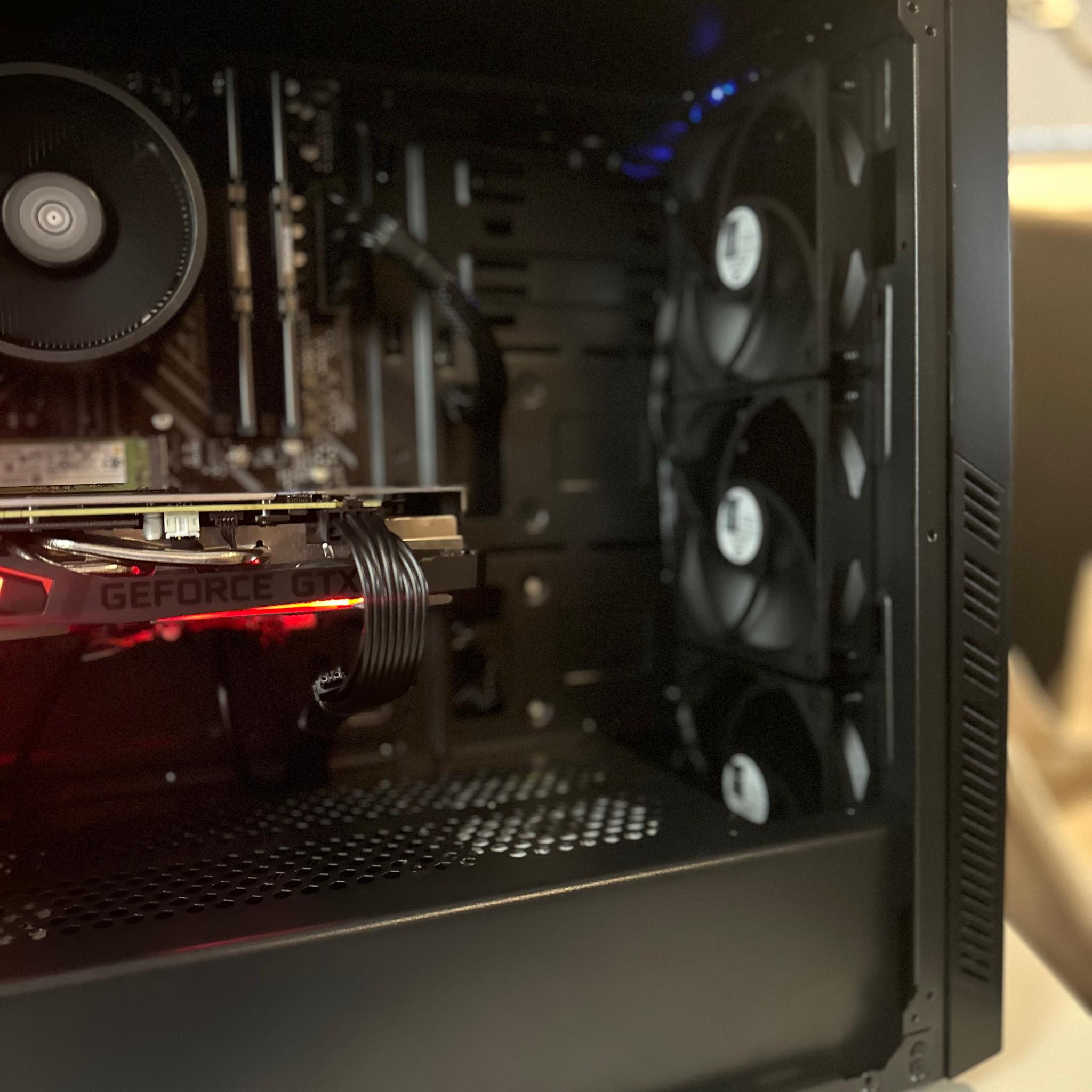 ⚫️ Stealth ⚫️ 1660 Ti | Ryzen 5 3600 | 16GB 3600Mhz RAM | 1.4TB Storage