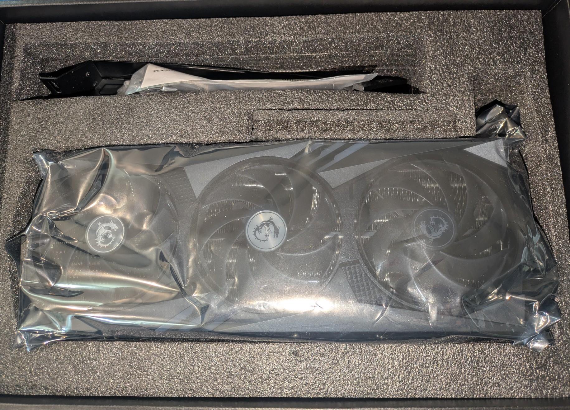 MSI RTX 4090 GAMING TRIO 24G - Used: Great Condition!