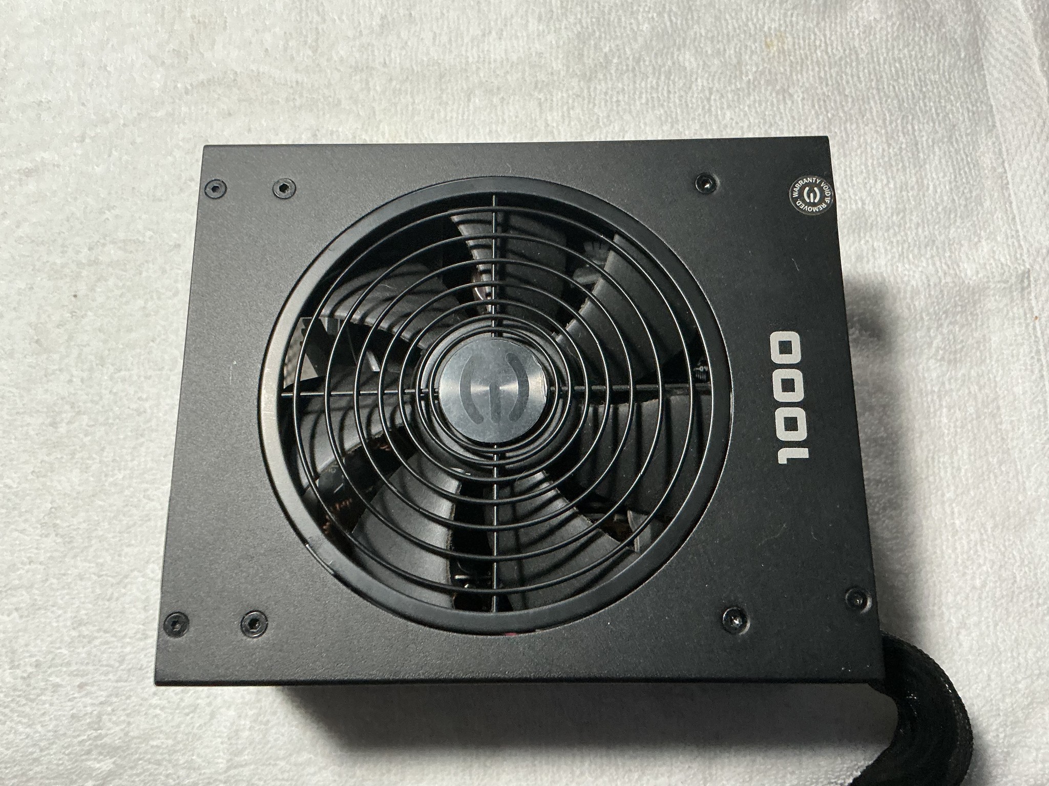 ++ New +++ EVGA 1000GQ Gold Semi-Modular power supply