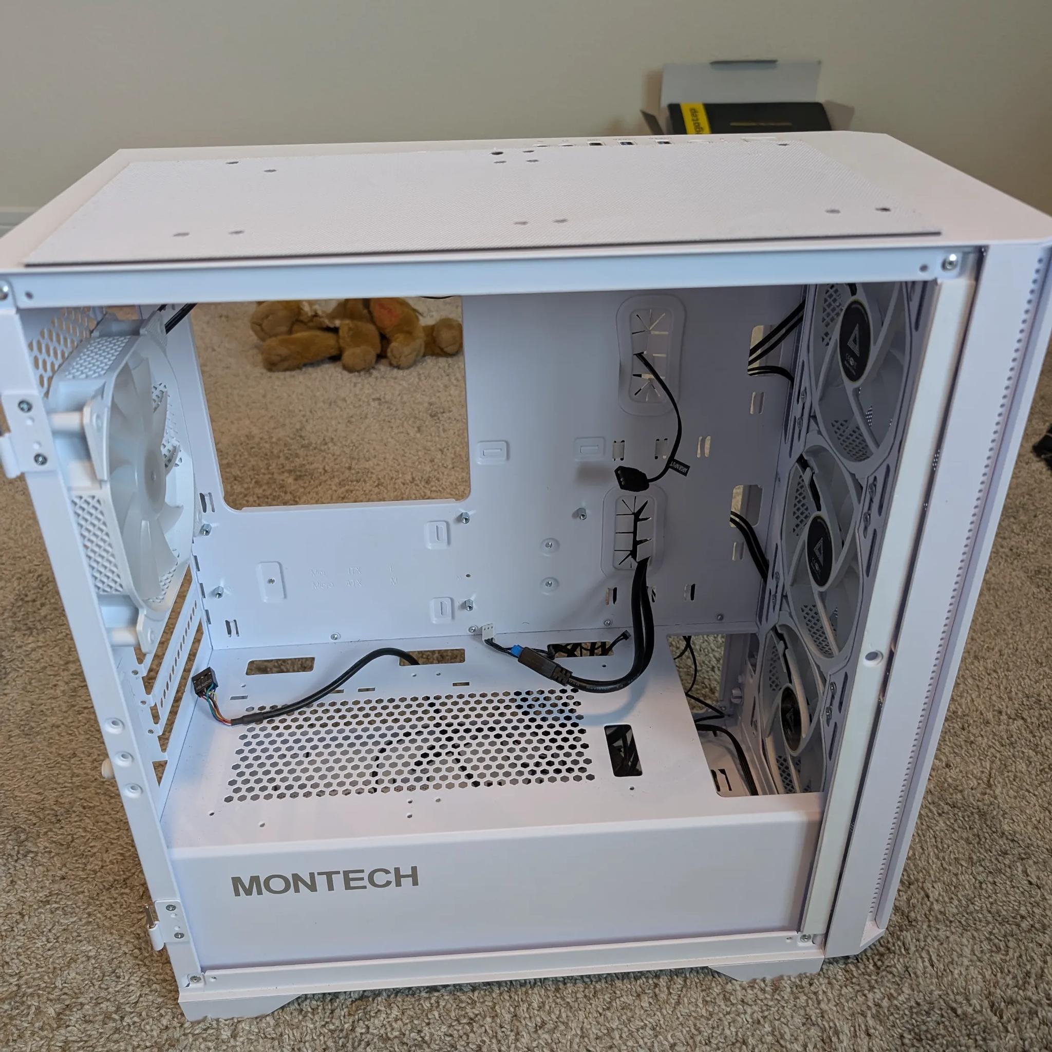Montech Air 100 with white cable extensions