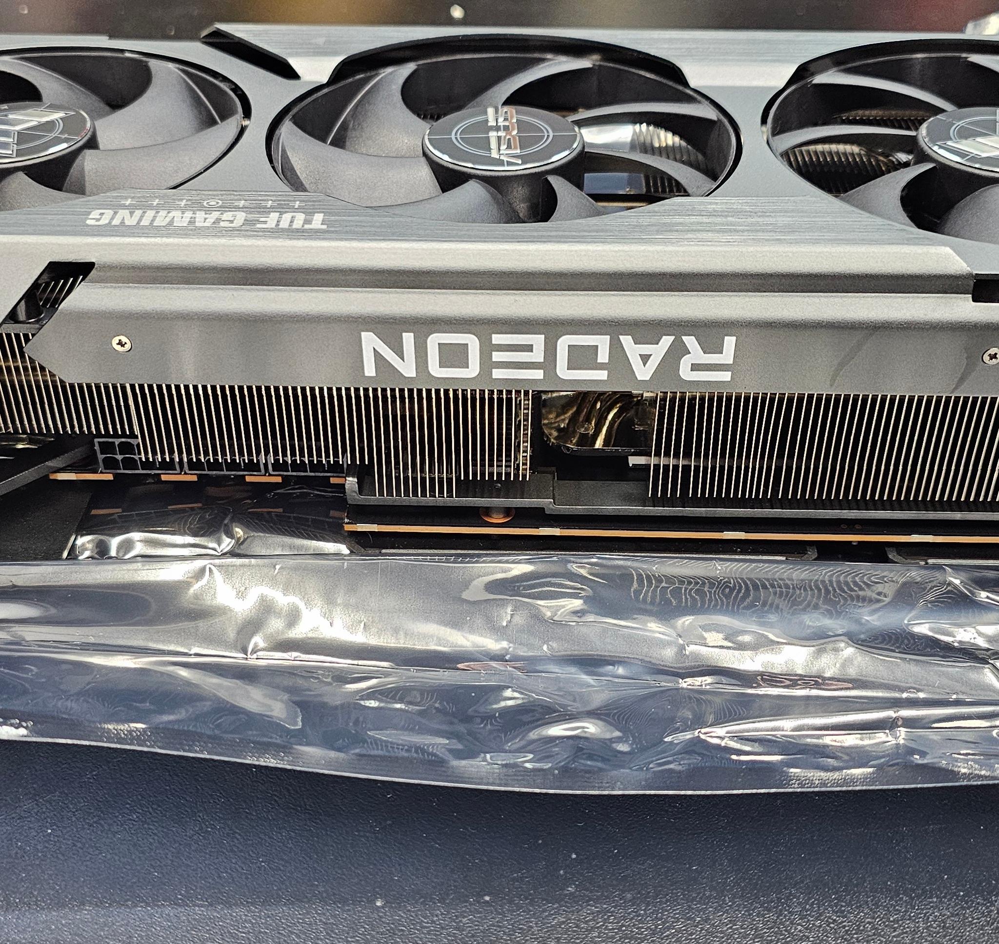 ASUS TUF 7900 XTX - Refurbished (never installed)