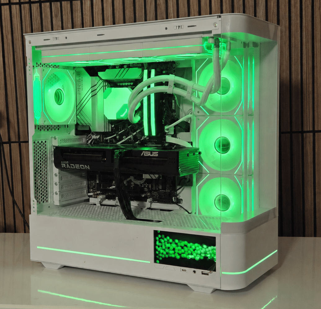 Whiteout | Gaming PC | I9 12900K | RX 9060XT 16GB | 1TB NVME | 16GB DDR5| Z790 | Windows 11| WI...