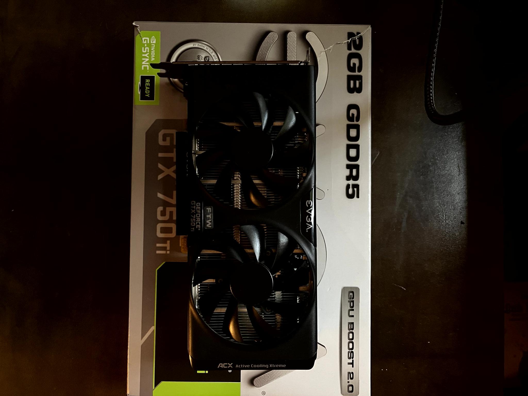 EVGA e-GeForce 8800 GTX and EVGA GTX 750Ti FTW retro GPUs