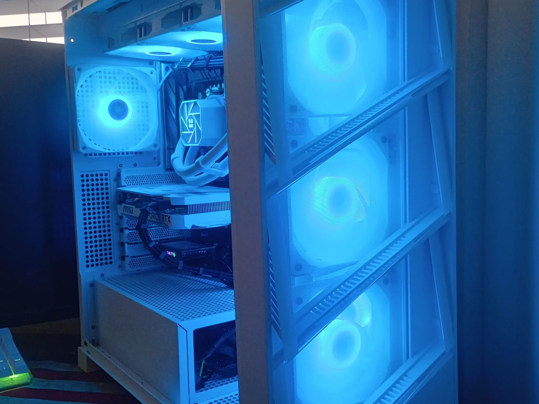 New I7-12700KF/ RTX 4060 w/8GB VRAM, 1TB SSD, 32GB RAM, 700 Watt PSU