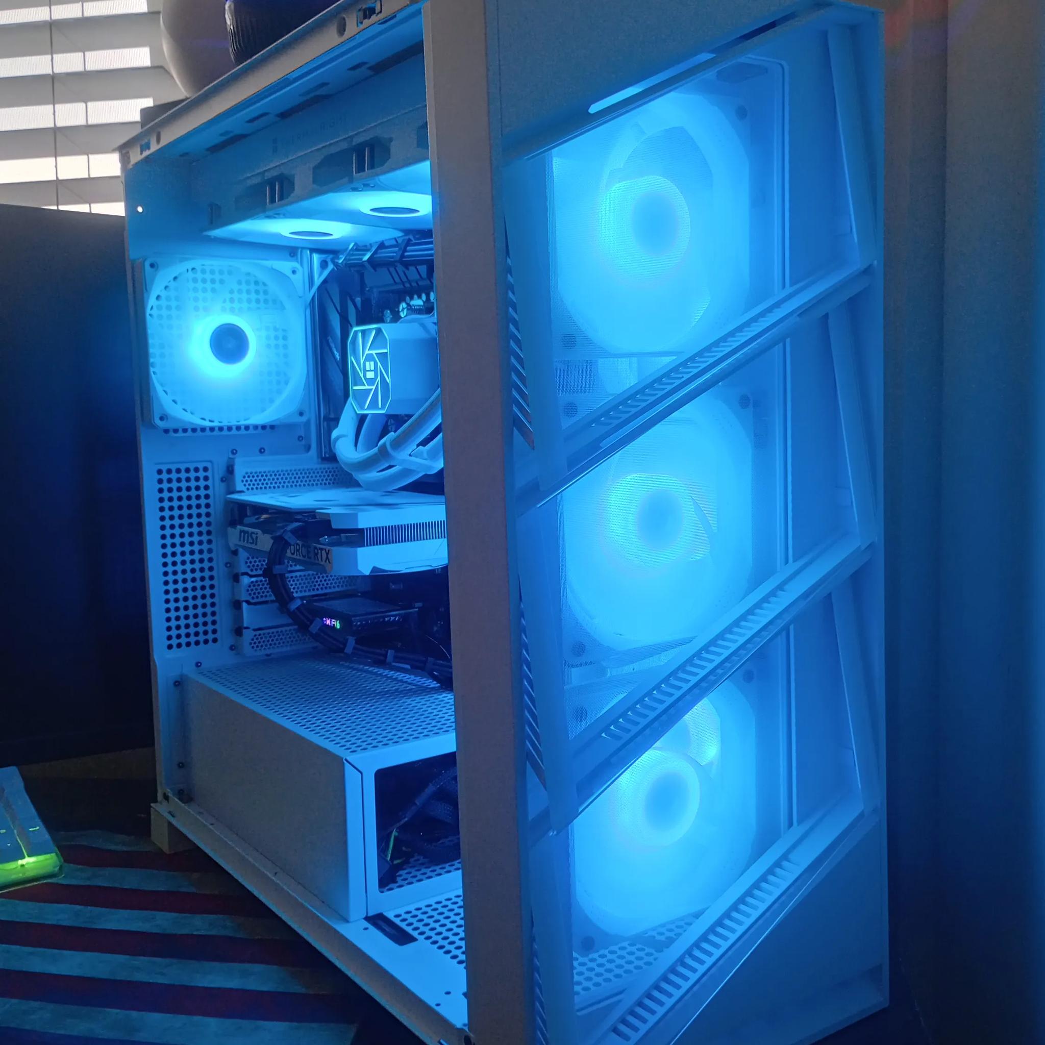 New I7-12700KF/ RTX 4060 w/8GB VRAM, 1TB SSD, 32GB RAM, 700 Watt PSU