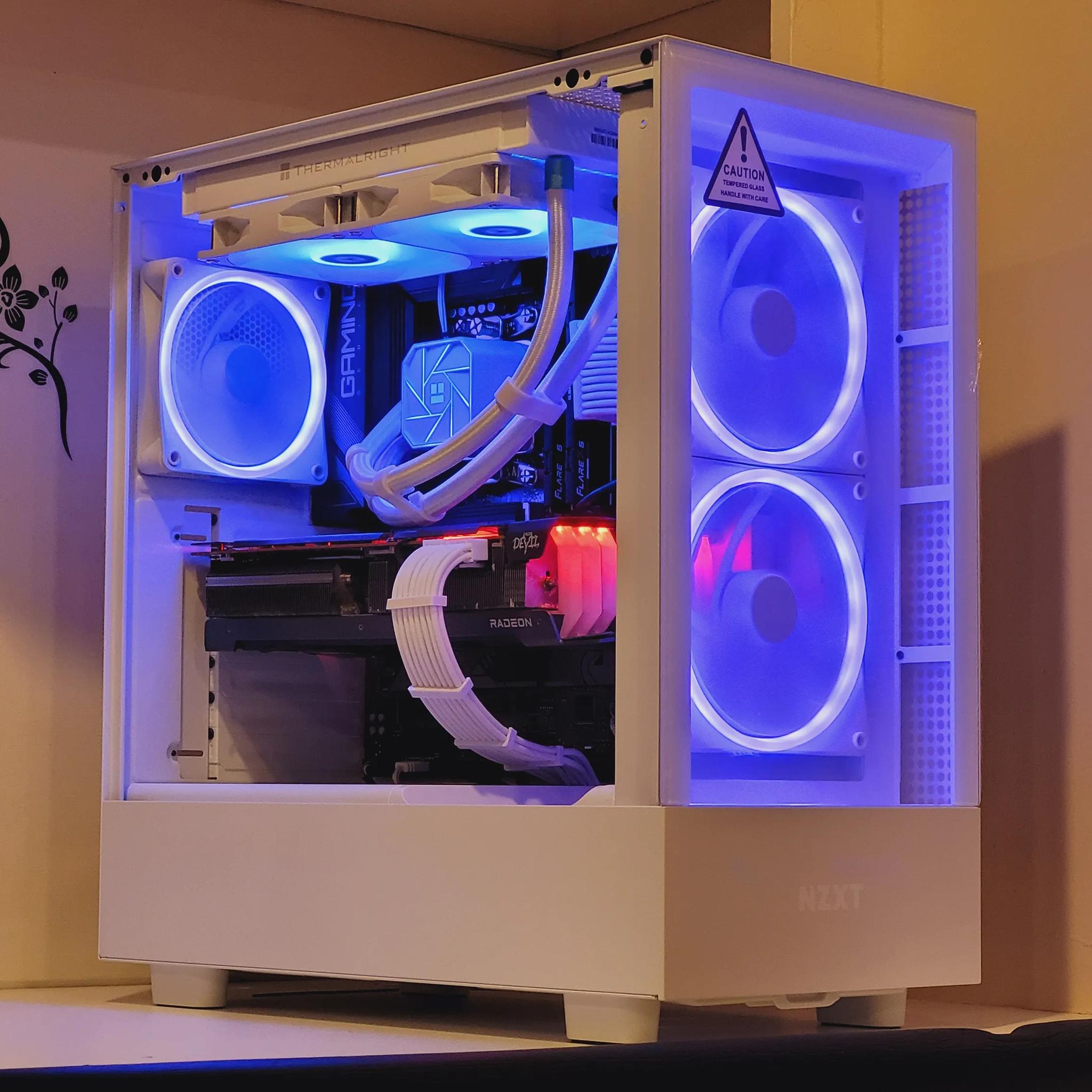 Gaming PC | Ryzen 7 7700X | RX 6800XT 16GB | 32GB DDR5 | 1TB nVME SSD | 1440p White Gaming PC RGB