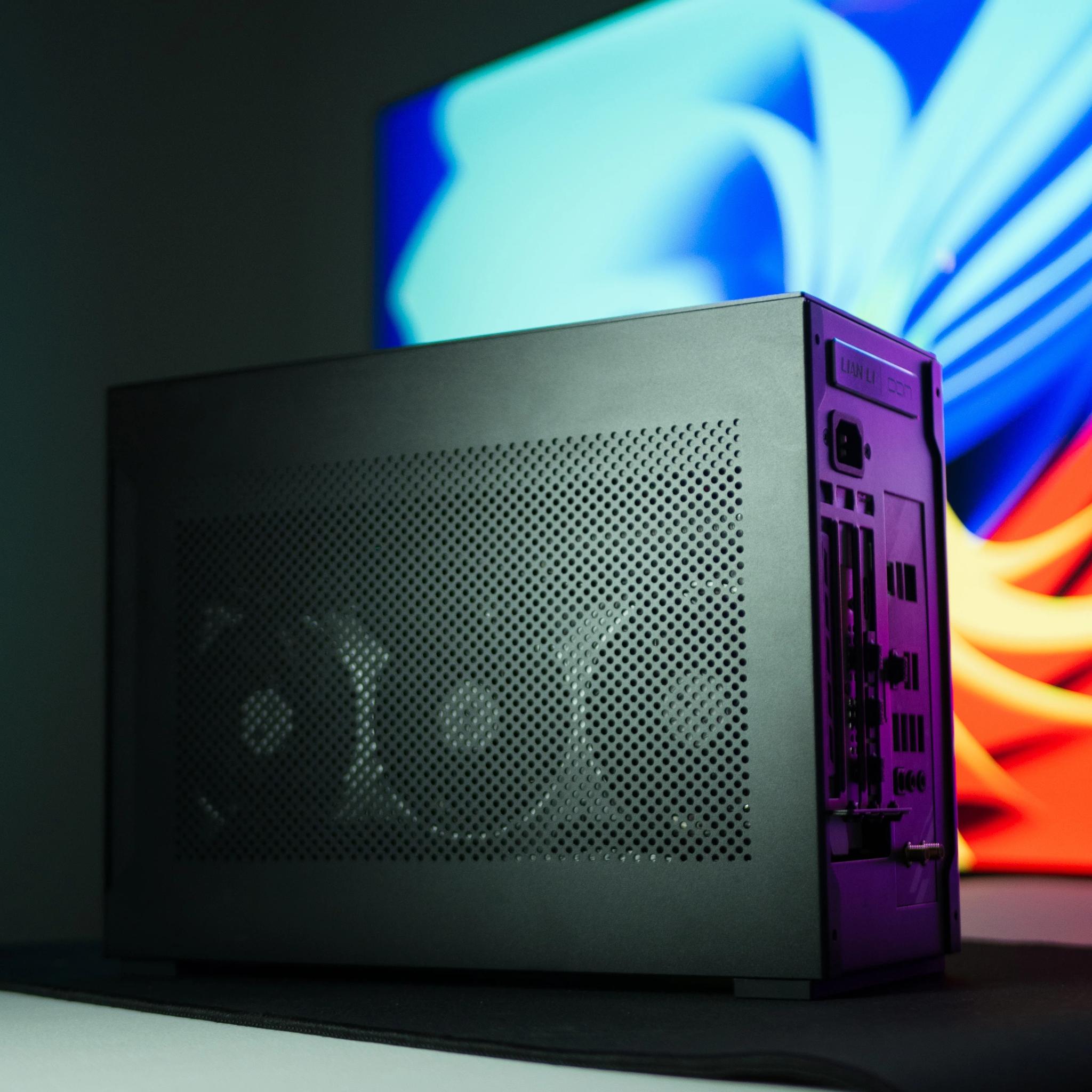 RTX 5080 | 9800X3D | 32GB | SFF - 32GB DDR5 6000MHZ - 2TB SSD - 1100W Platinum+ PSU