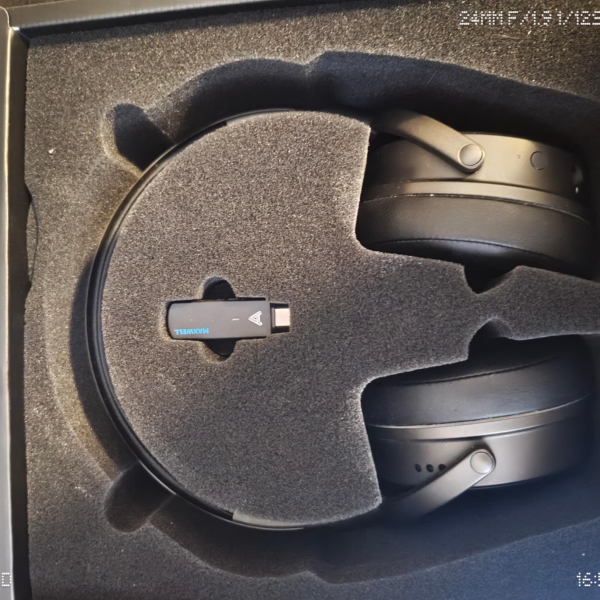 Audeze Maxwell
