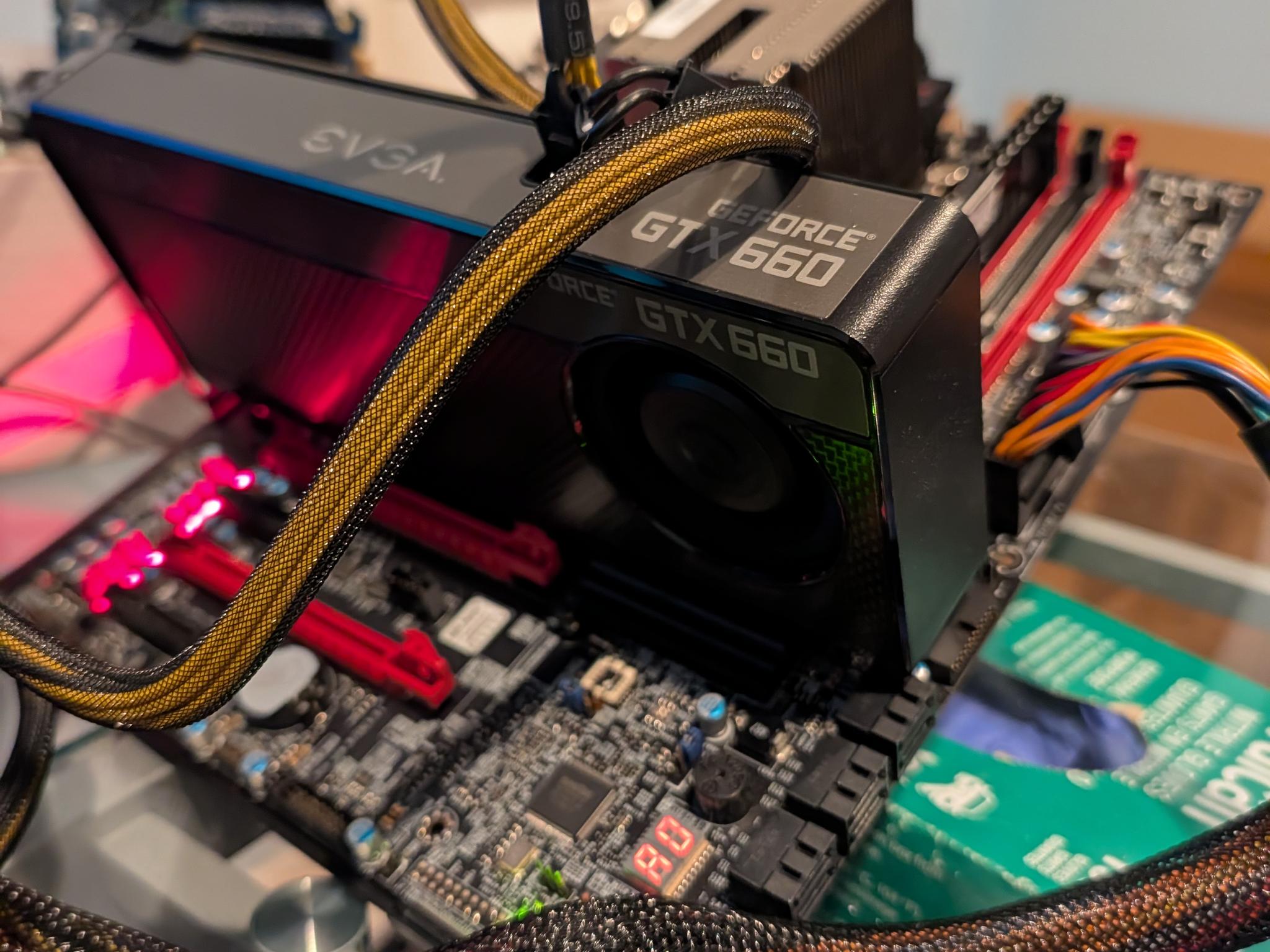 EVGA GTX 660 LIKE NEW