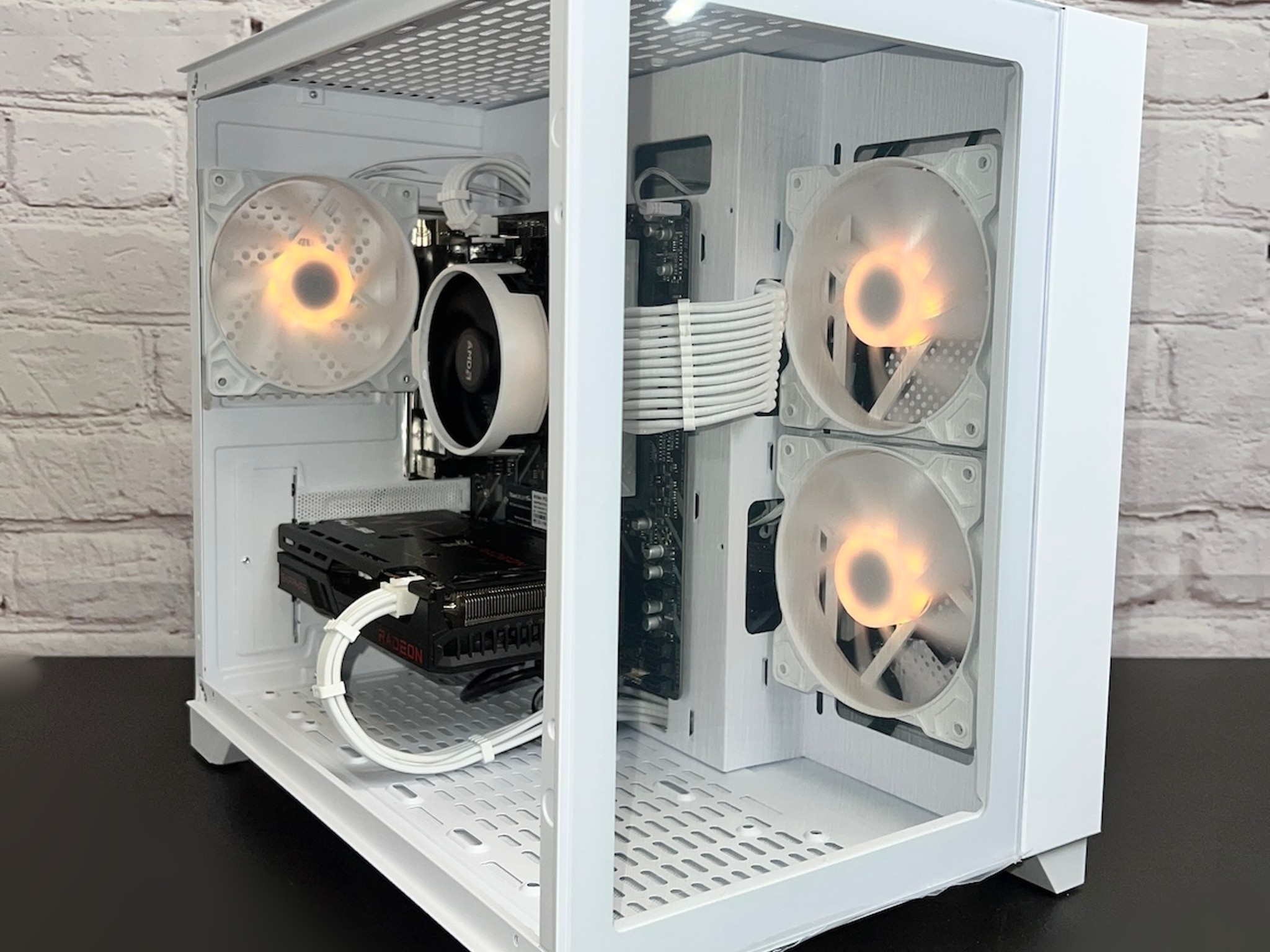 Ryzen 5 3600 RX 6600 16GB RAM 1TB M.2 Wifi 5 Bluetooth Window 10 Gaming PC