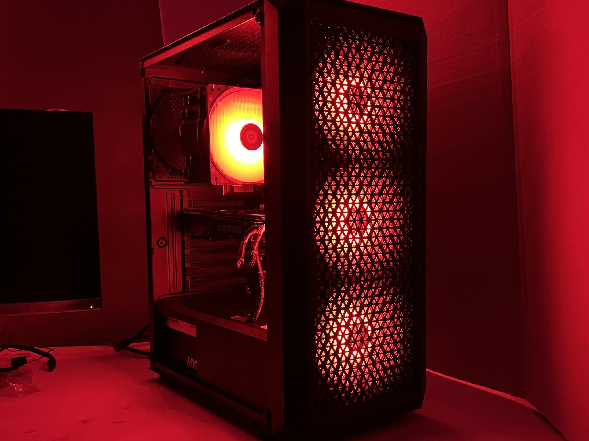 Ryzen 5 | GTX 980 | Midrange Gaming PC