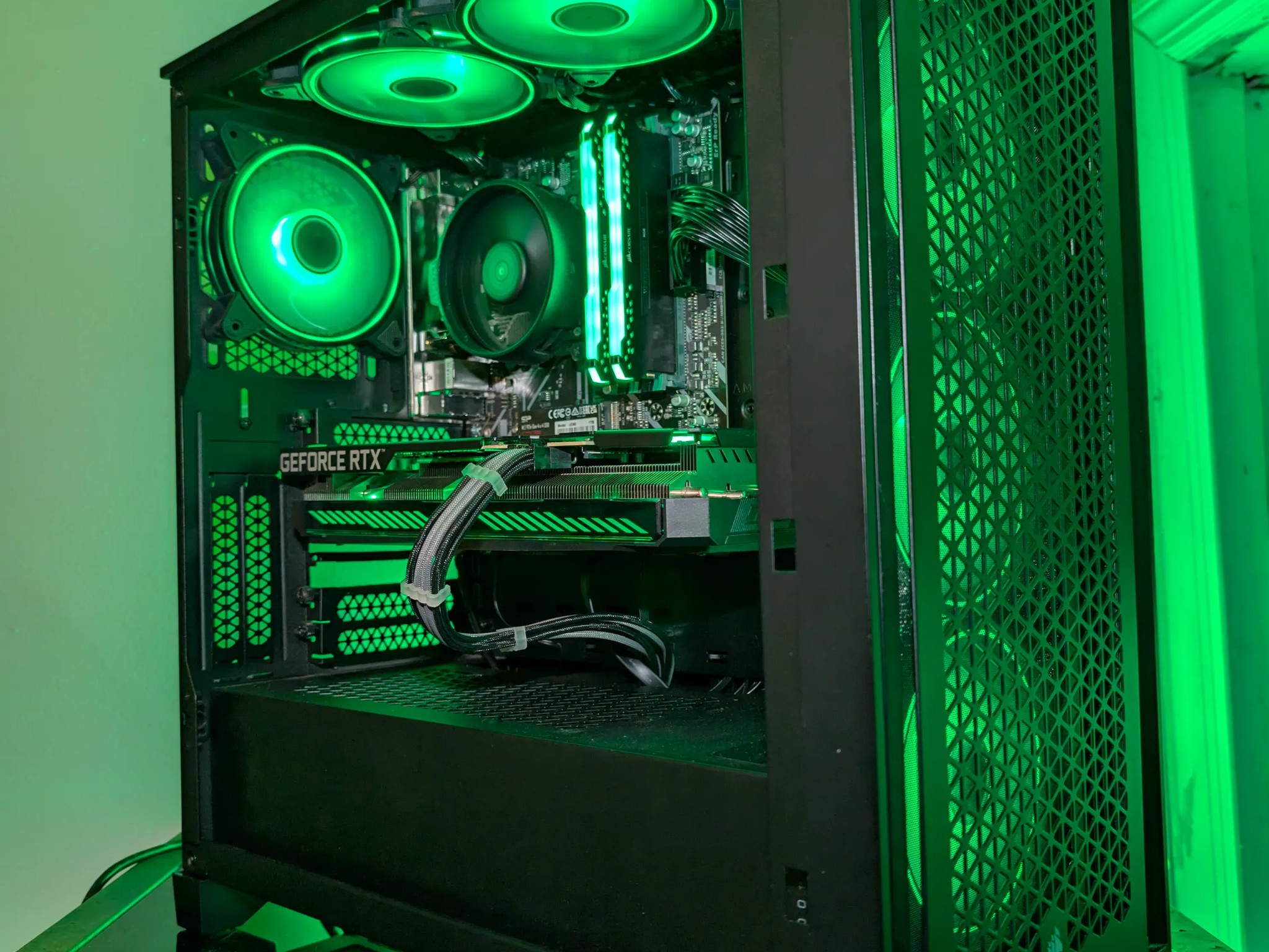 Ryzen 5 5600X, STRIX RTX 3060, 32GB Ram || GAMING AND STREAMING PC ||